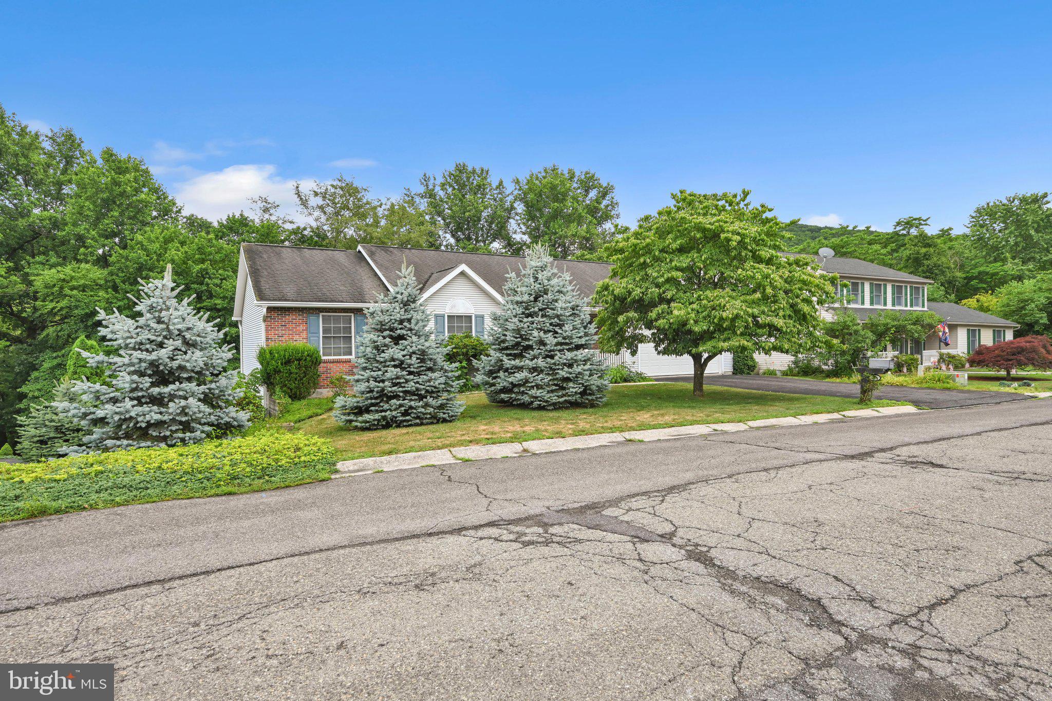 266 FOREST ROAD