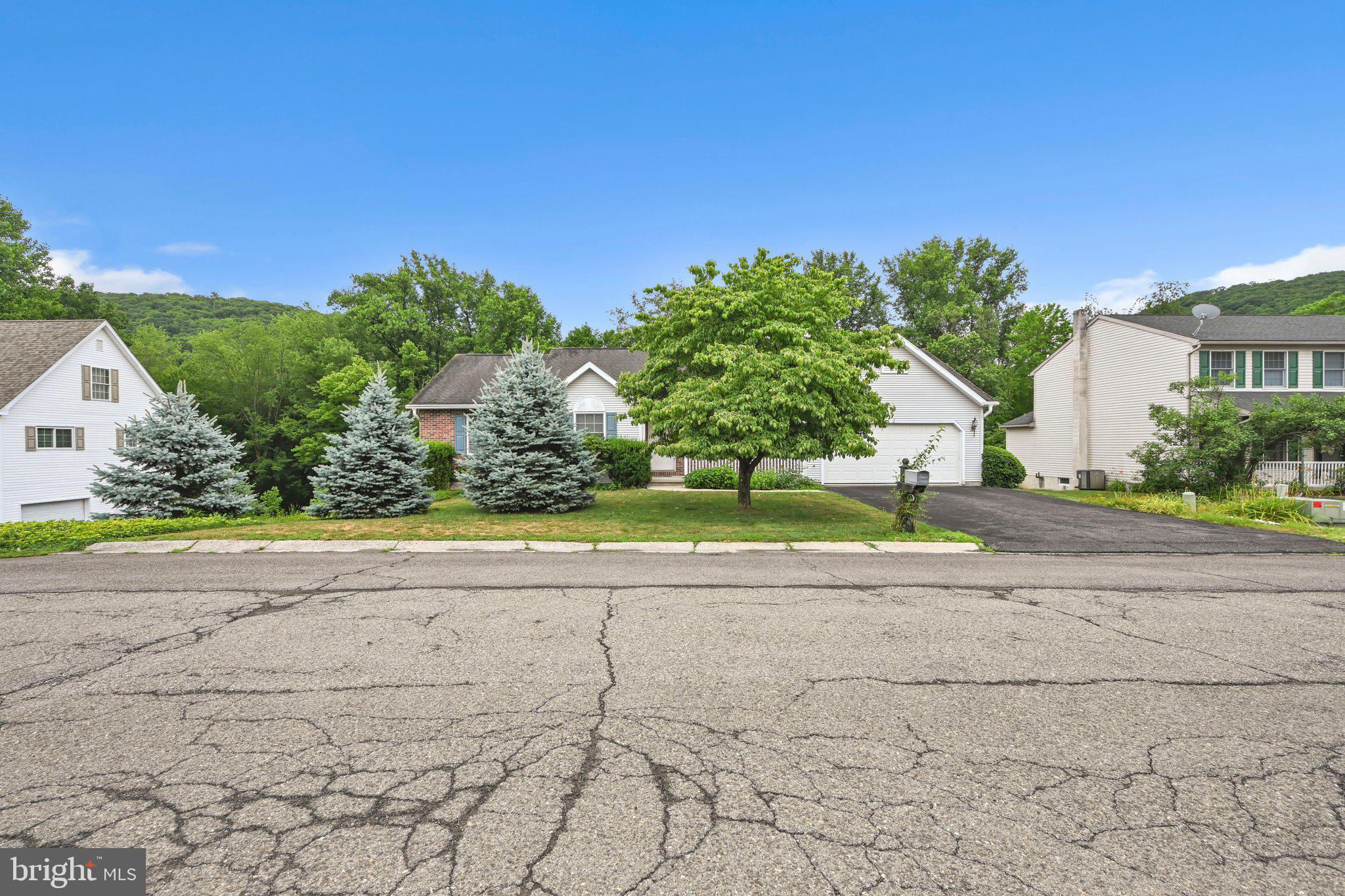 266 FOREST ROAD