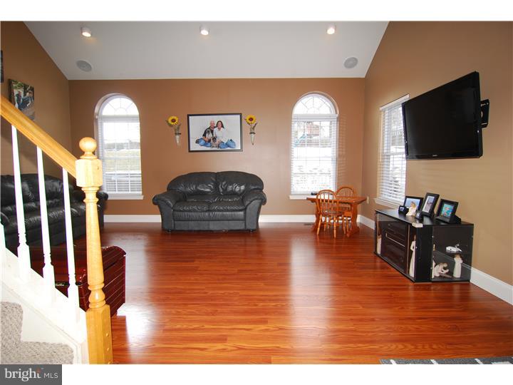 DEERFIELD VILLAGE - Residential