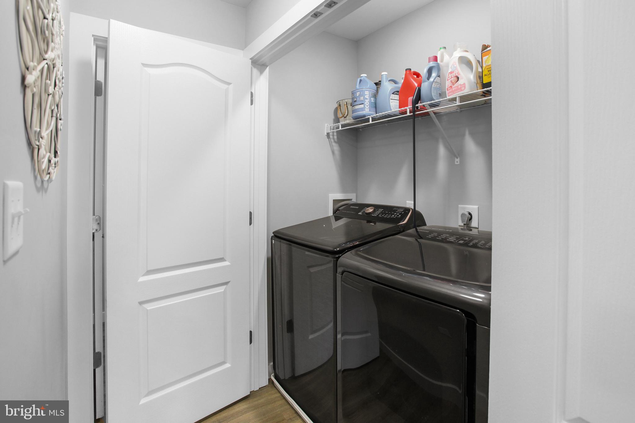 PEBBLE RIDGE - Residential