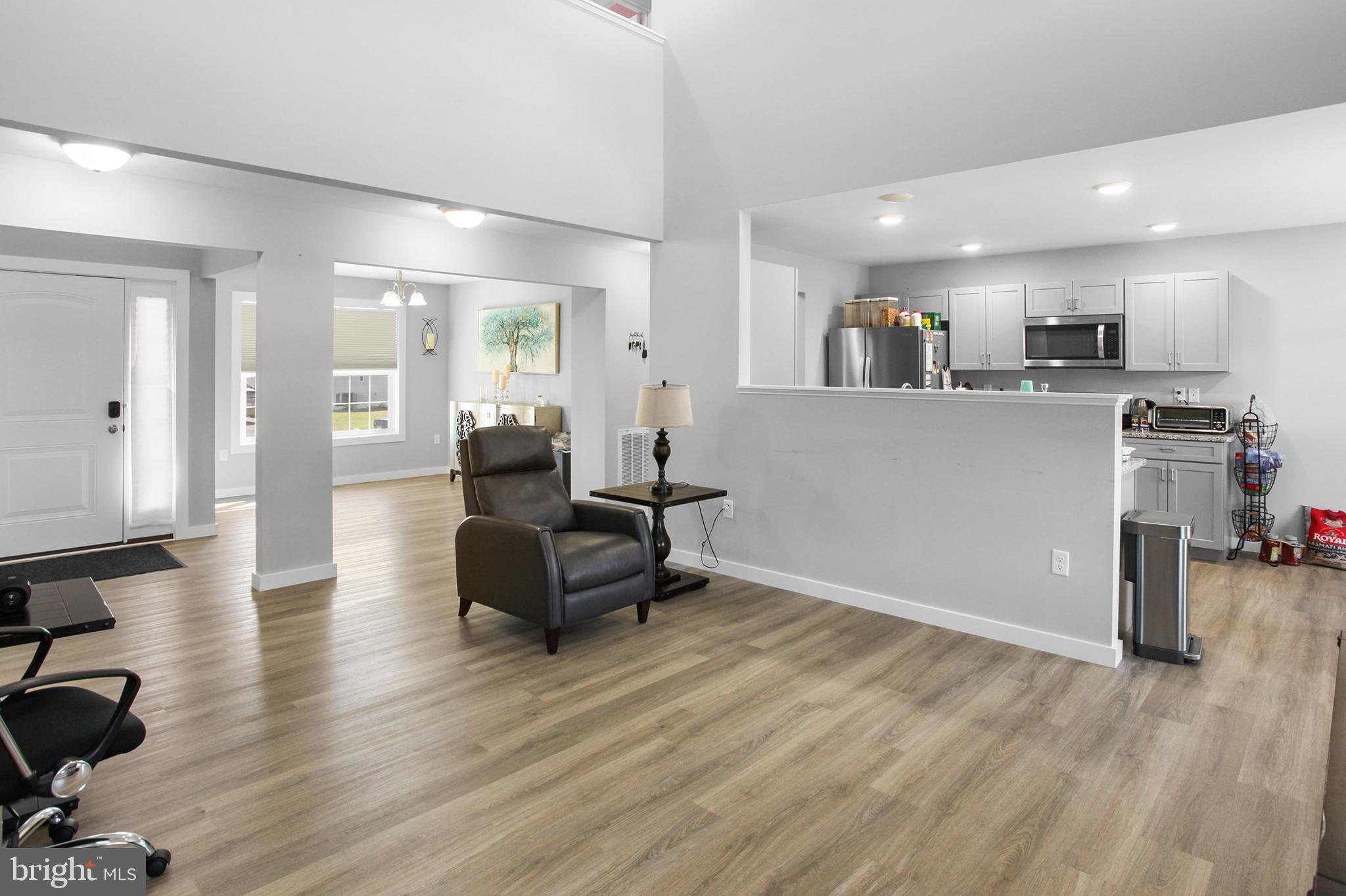 PEBBLE RIDGE - Residential