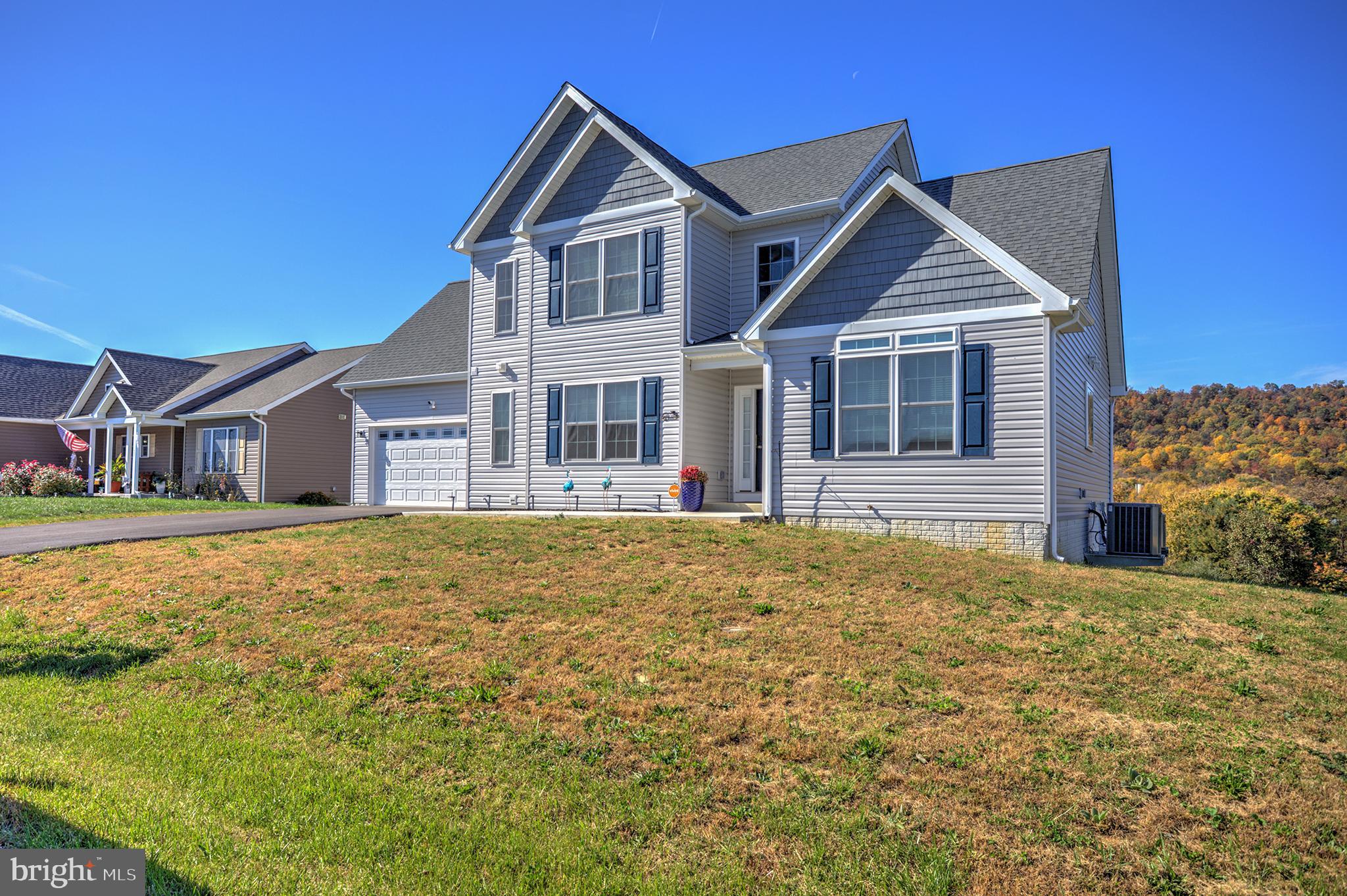 PEBBLE RIDGE - Residential