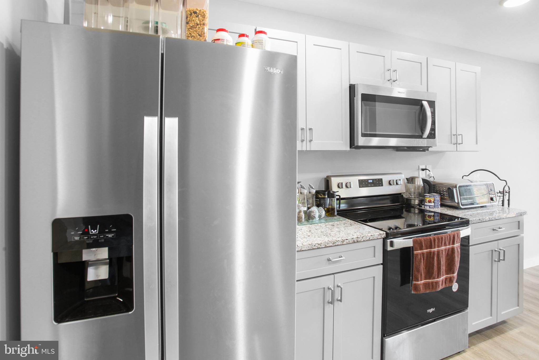 PEBBLE RIDGE - Residential