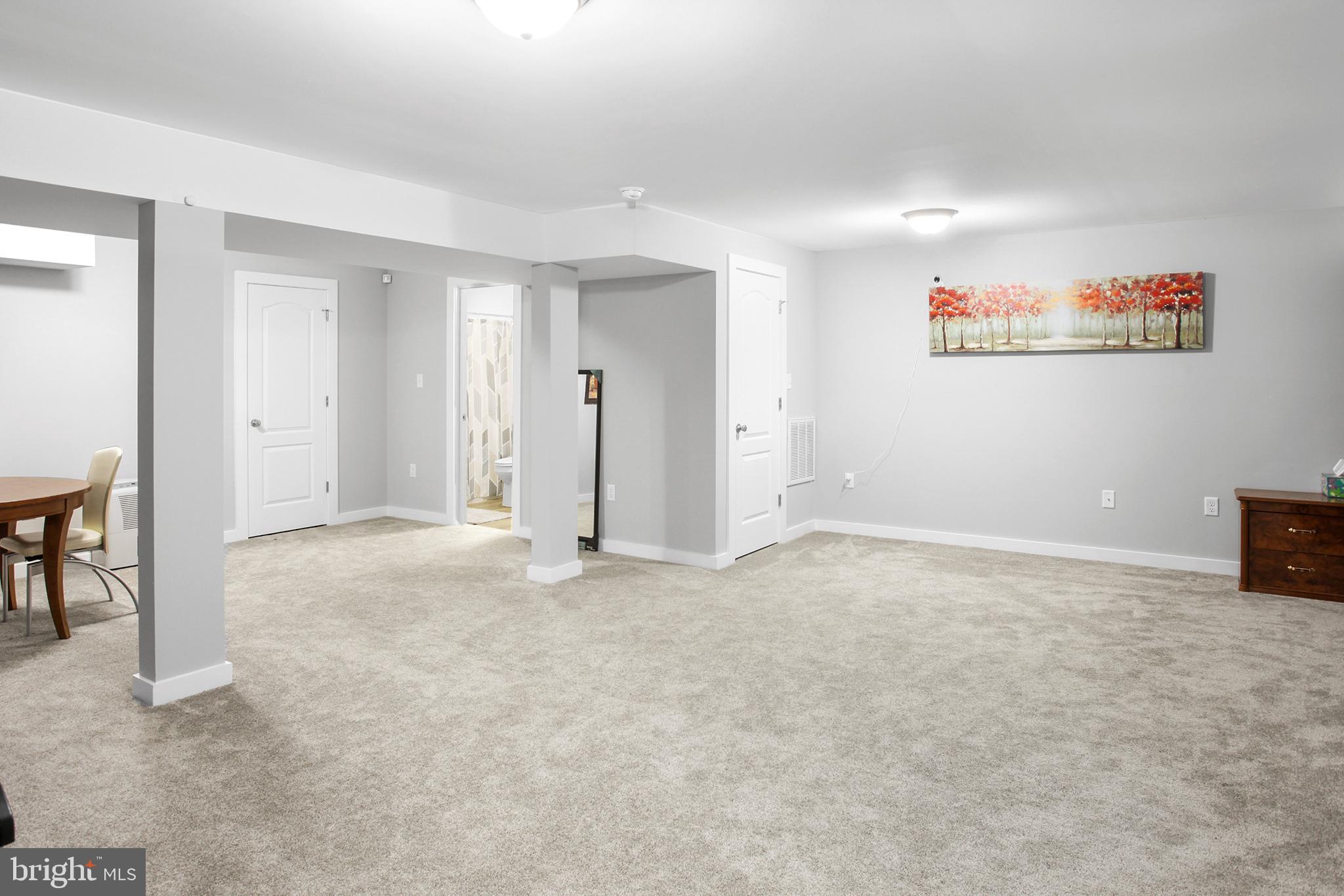 PEBBLE RIDGE - Residential