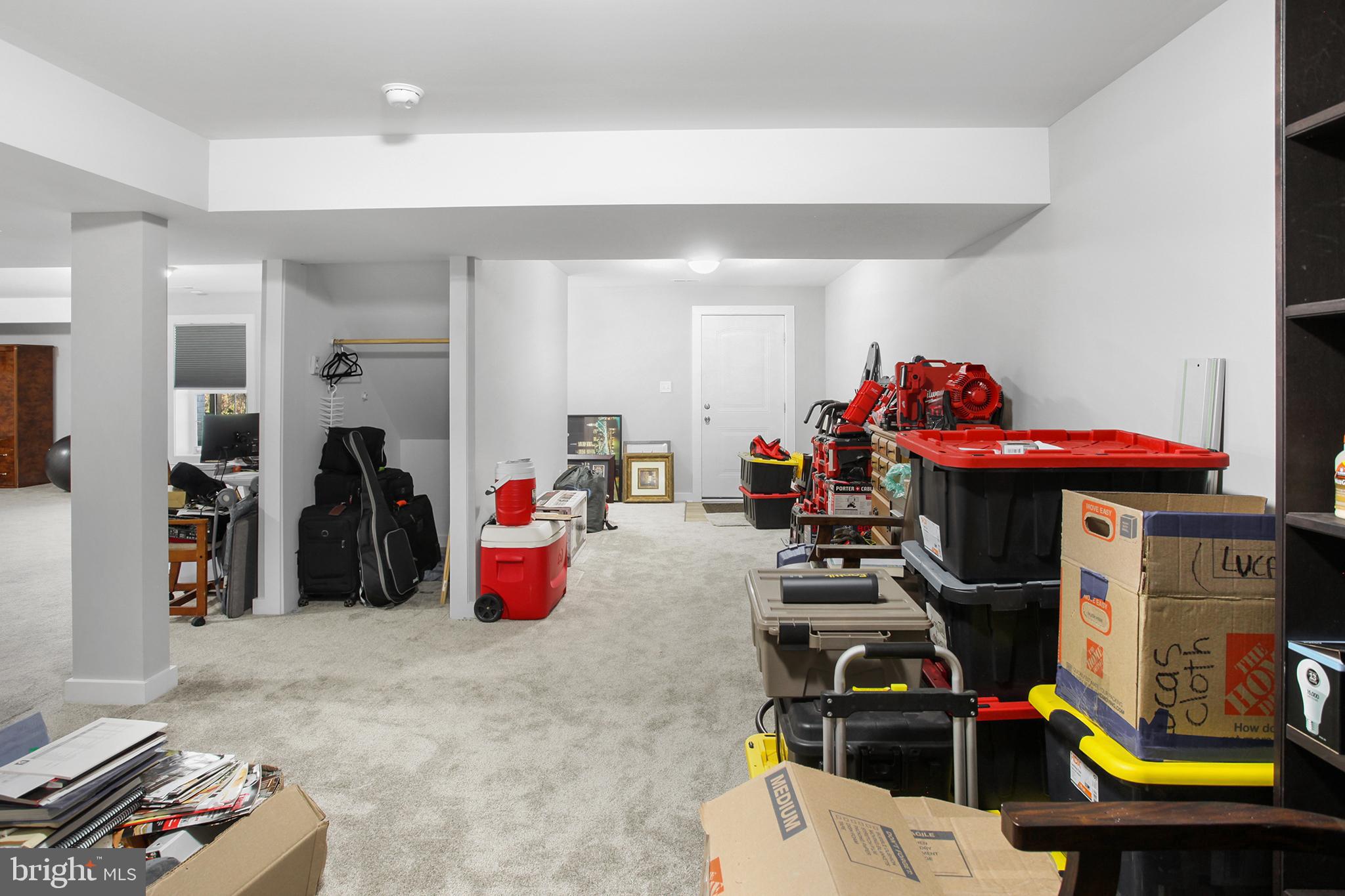 PEBBLE RIDGE - Residential