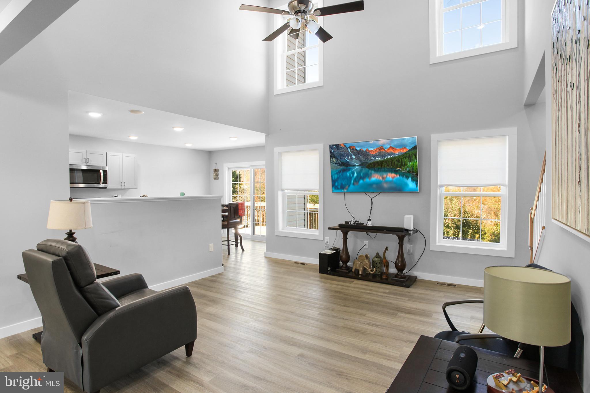 PEBBLE RIDGE - Residential