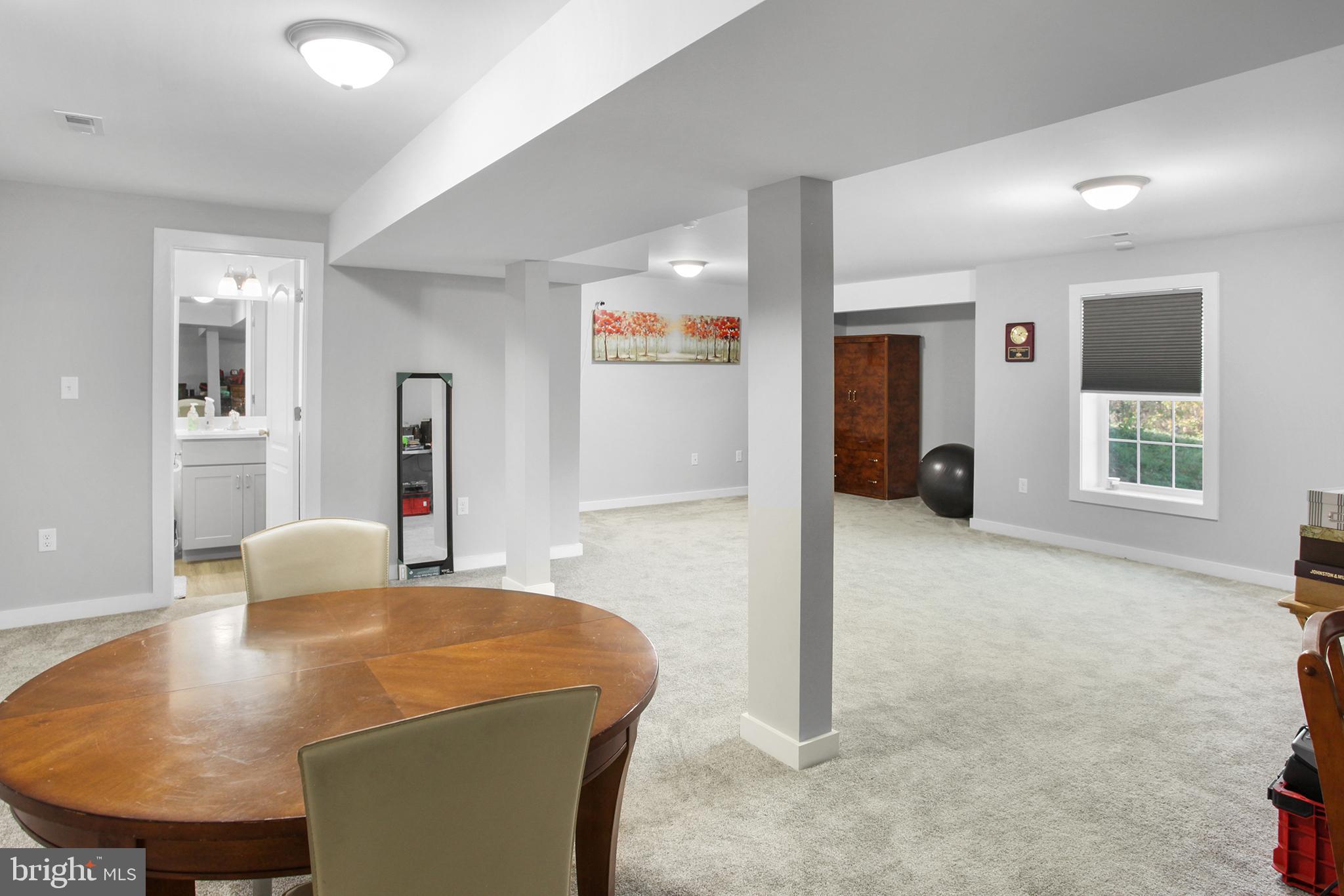 PEBBLE RIDGE - Residential