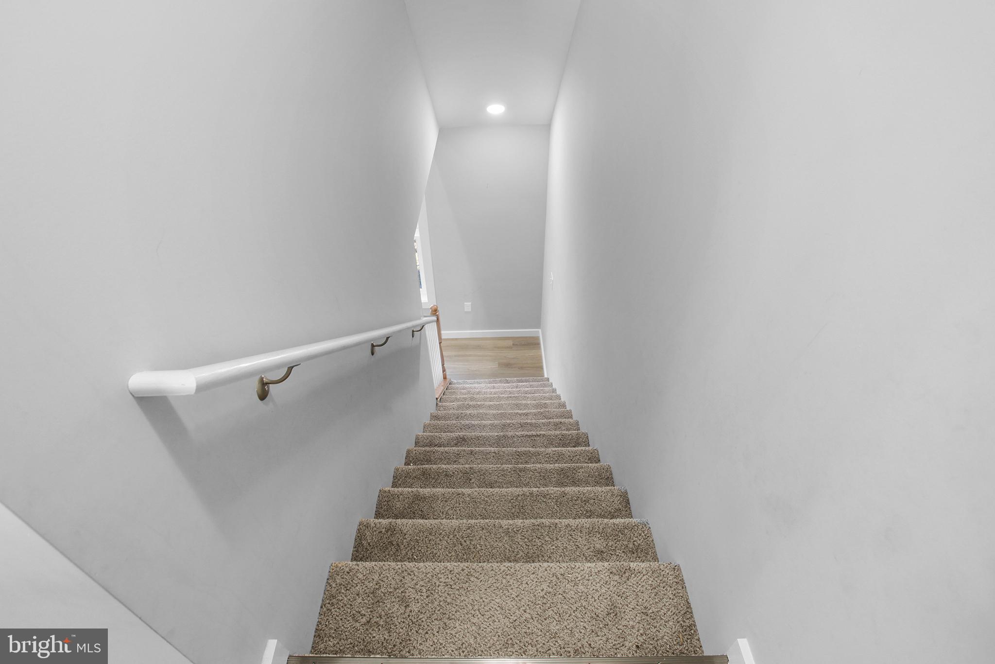 PEBBLE RIDGE - Residential