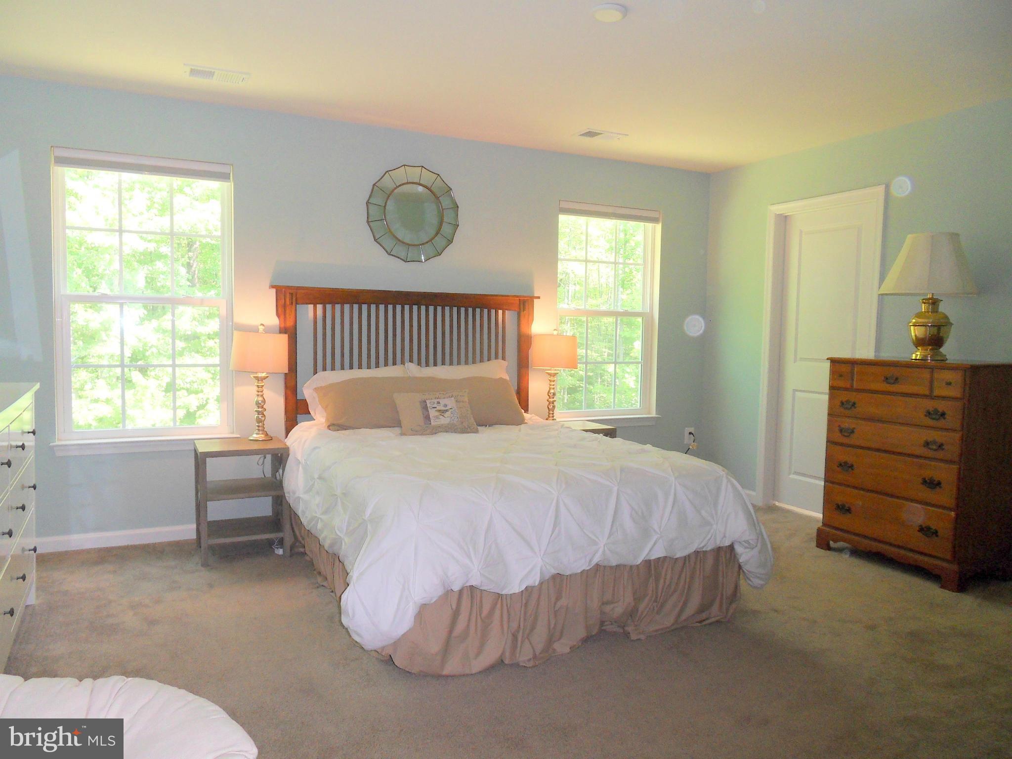 AUTUMN HILLS - Residential