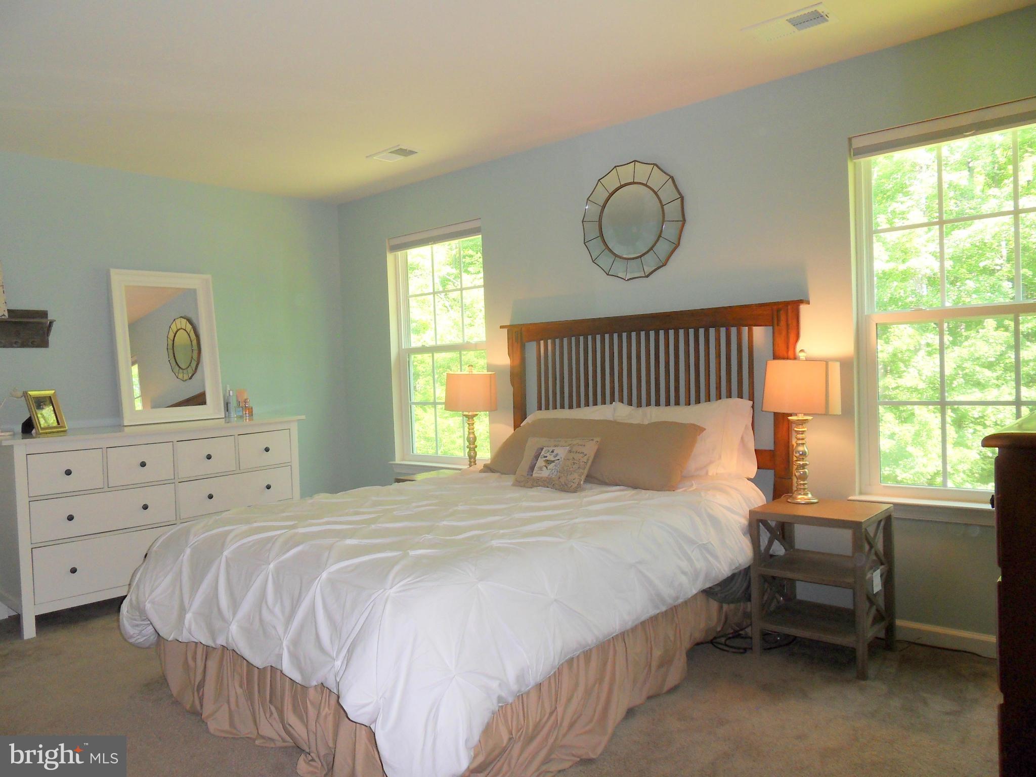 AUTUMN HILLS - Residential