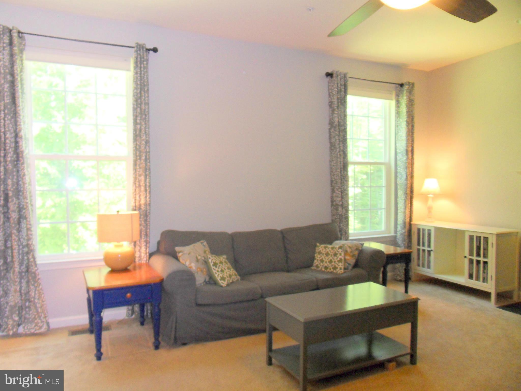 AUTUMN HILLS - Residential