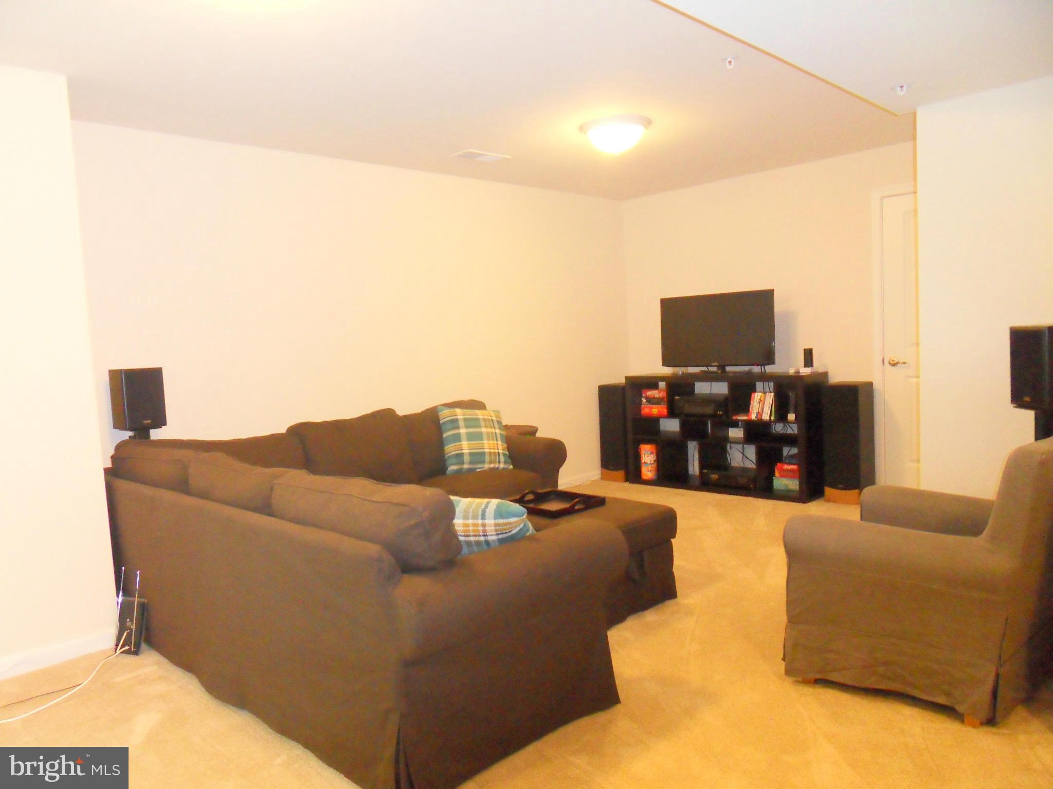 AUTUMN HILLS - Residential