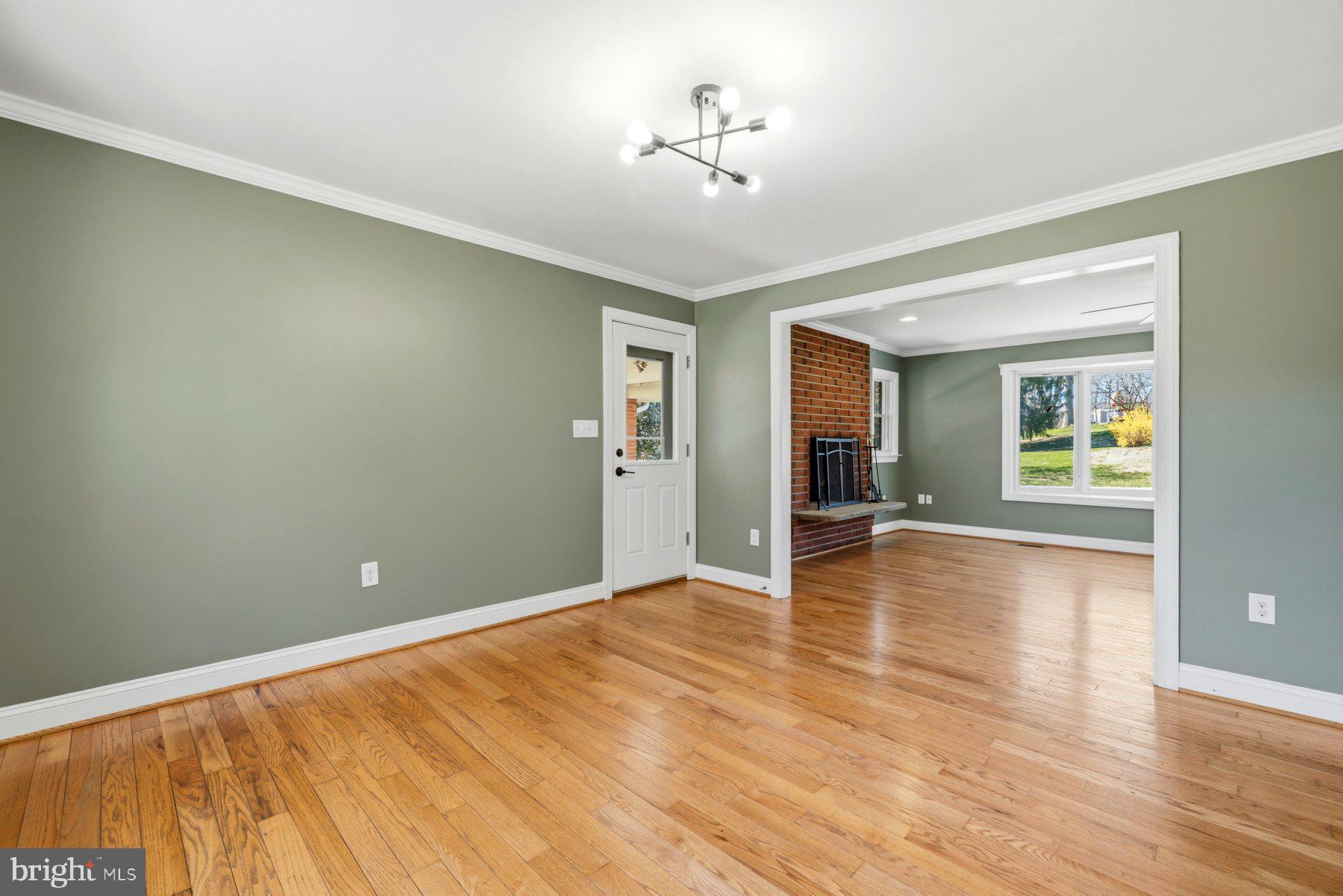 WILTON FARM ACRES - Residential