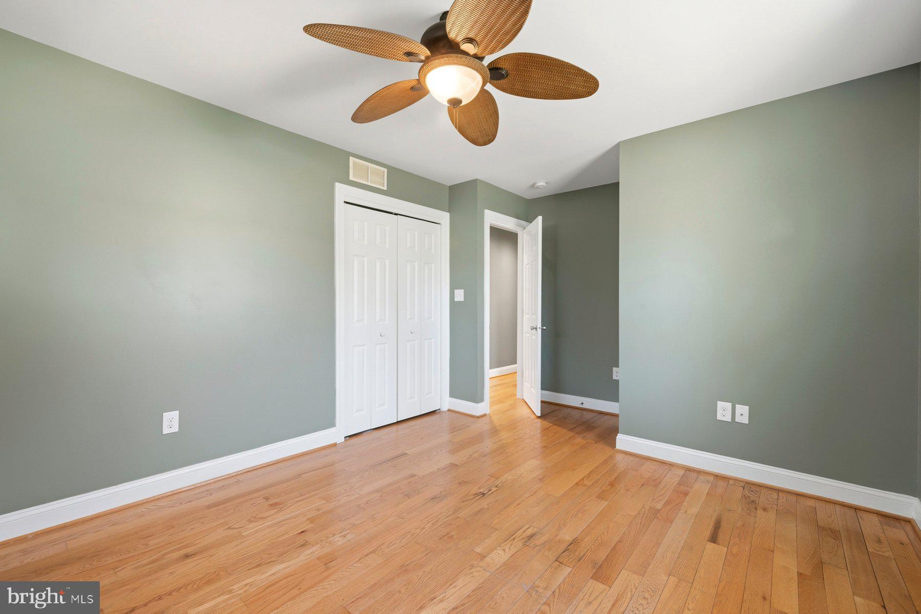 WILTON FARM ACRES - Residential