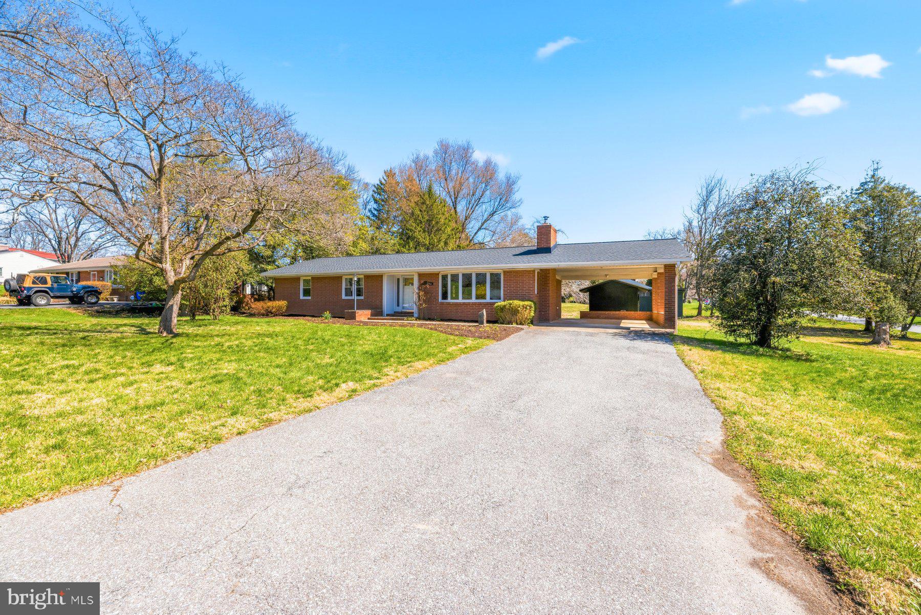 WILTON FARM ACRES - Residential