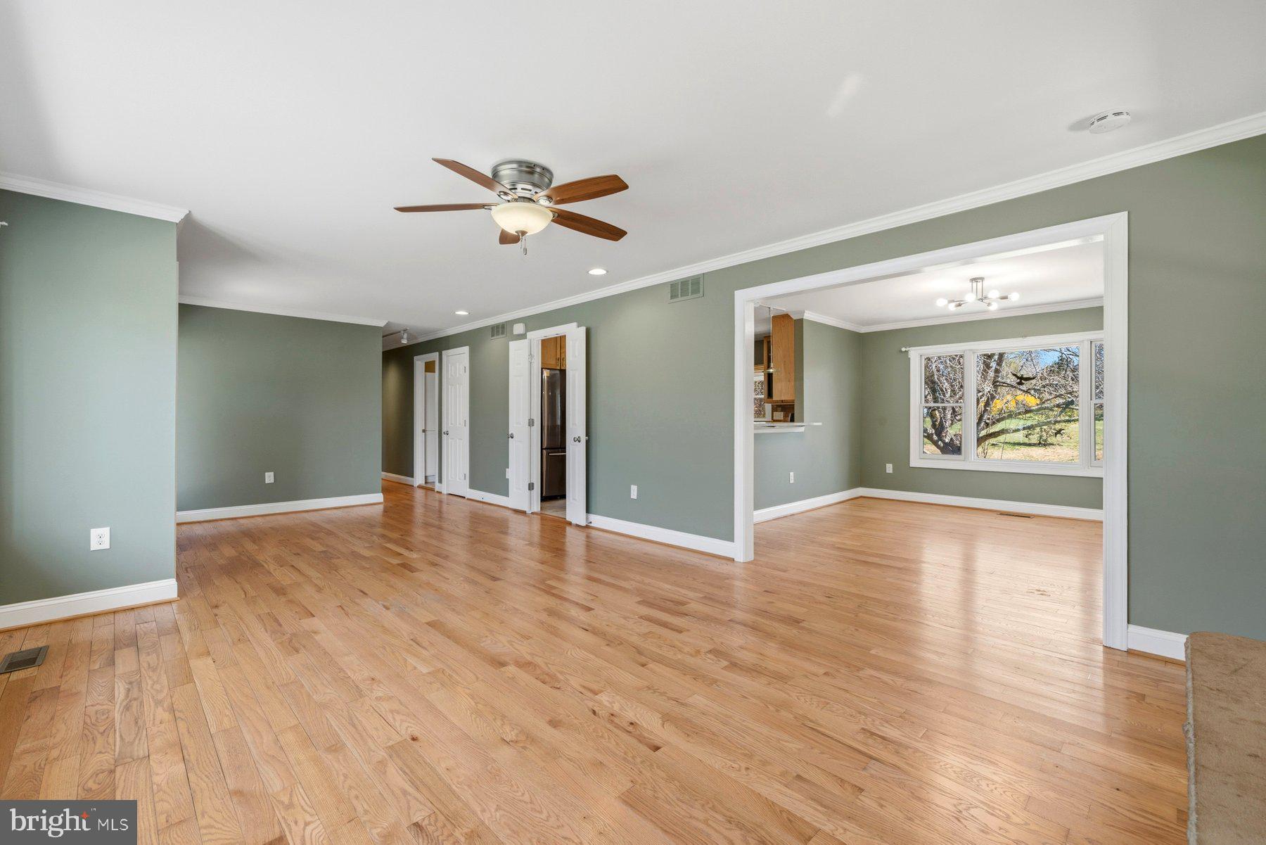 WILTON FARM ACRES - Residential