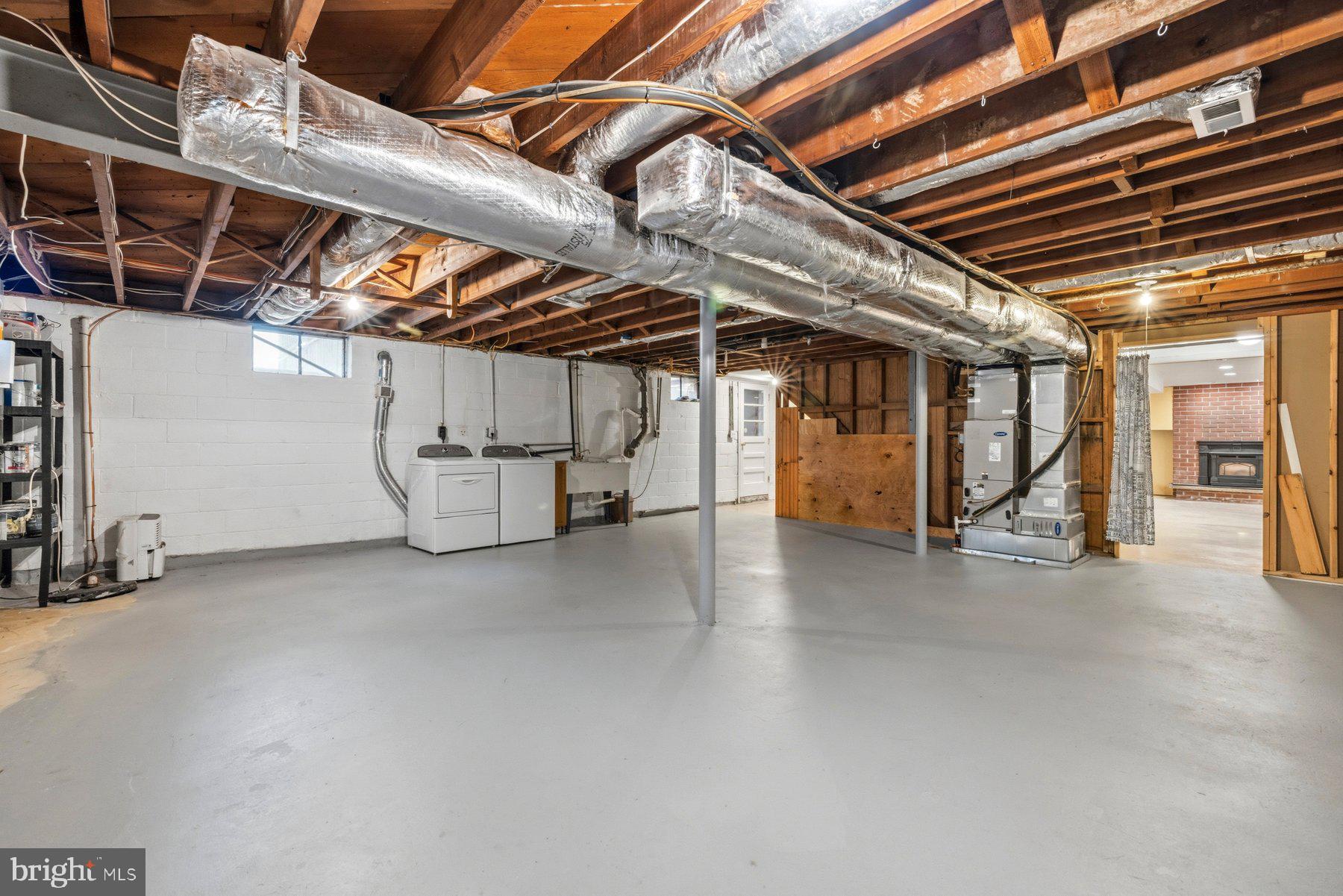 WILTON FARM ACRES - Residential