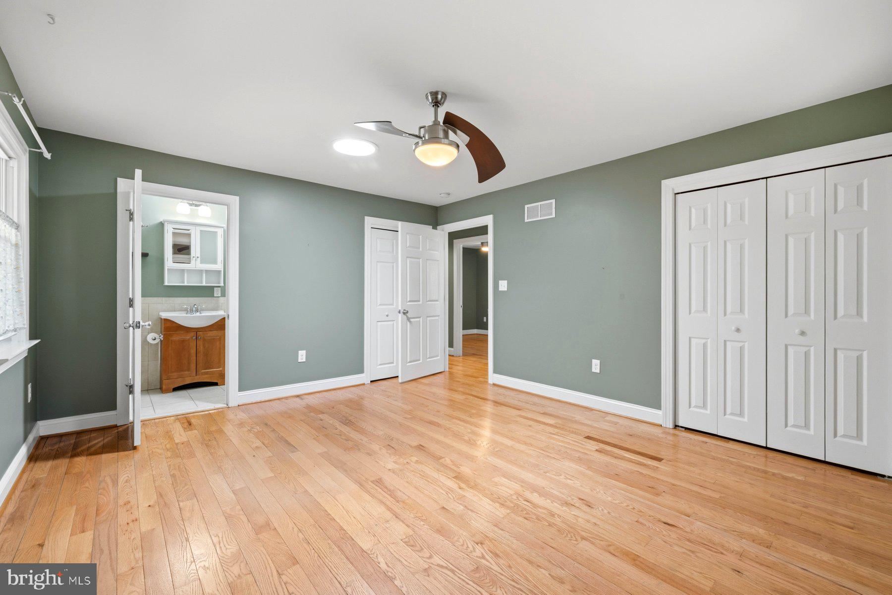 WILTON FARM ACRES - Residential