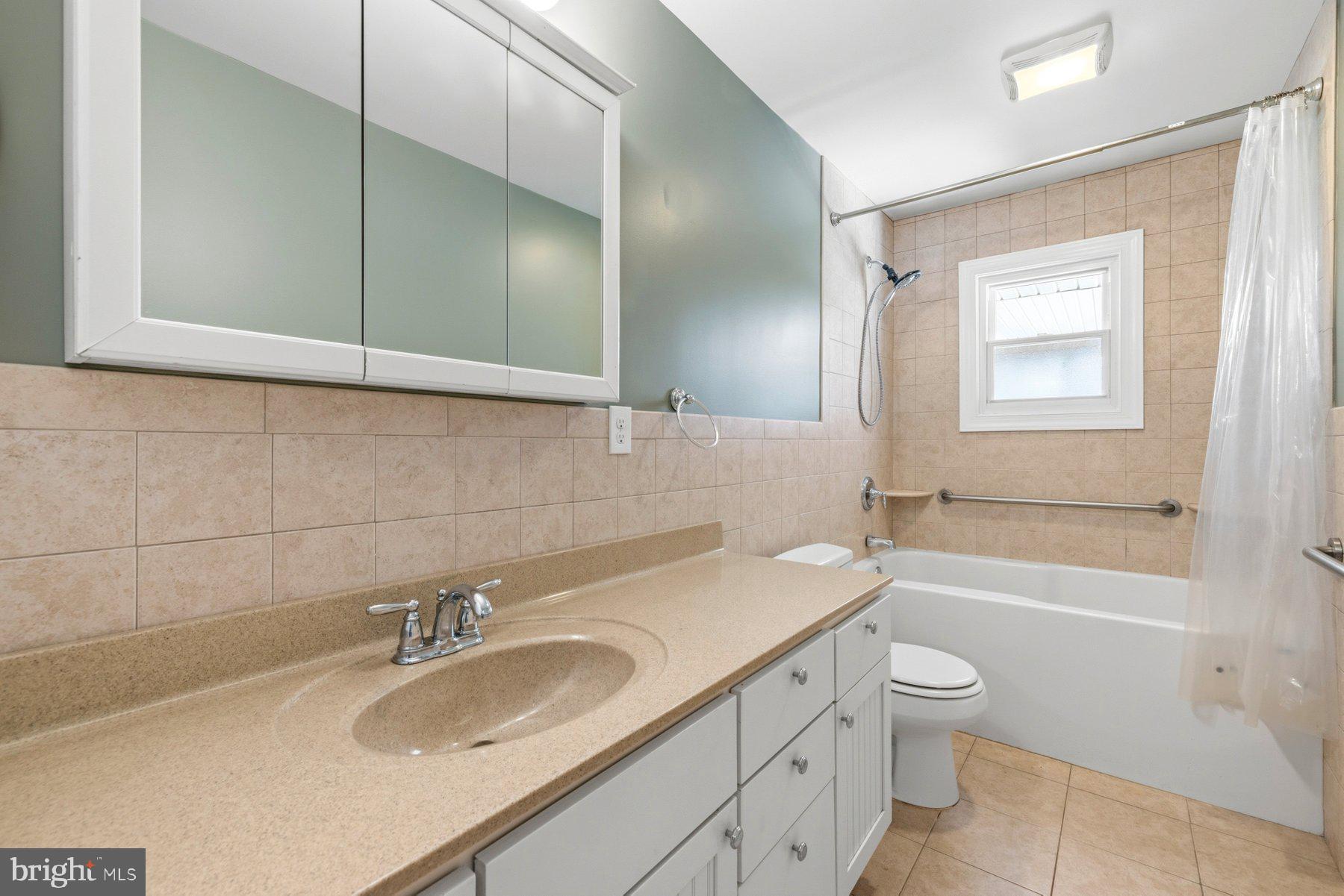 WILTON FARM ACRES - Residential