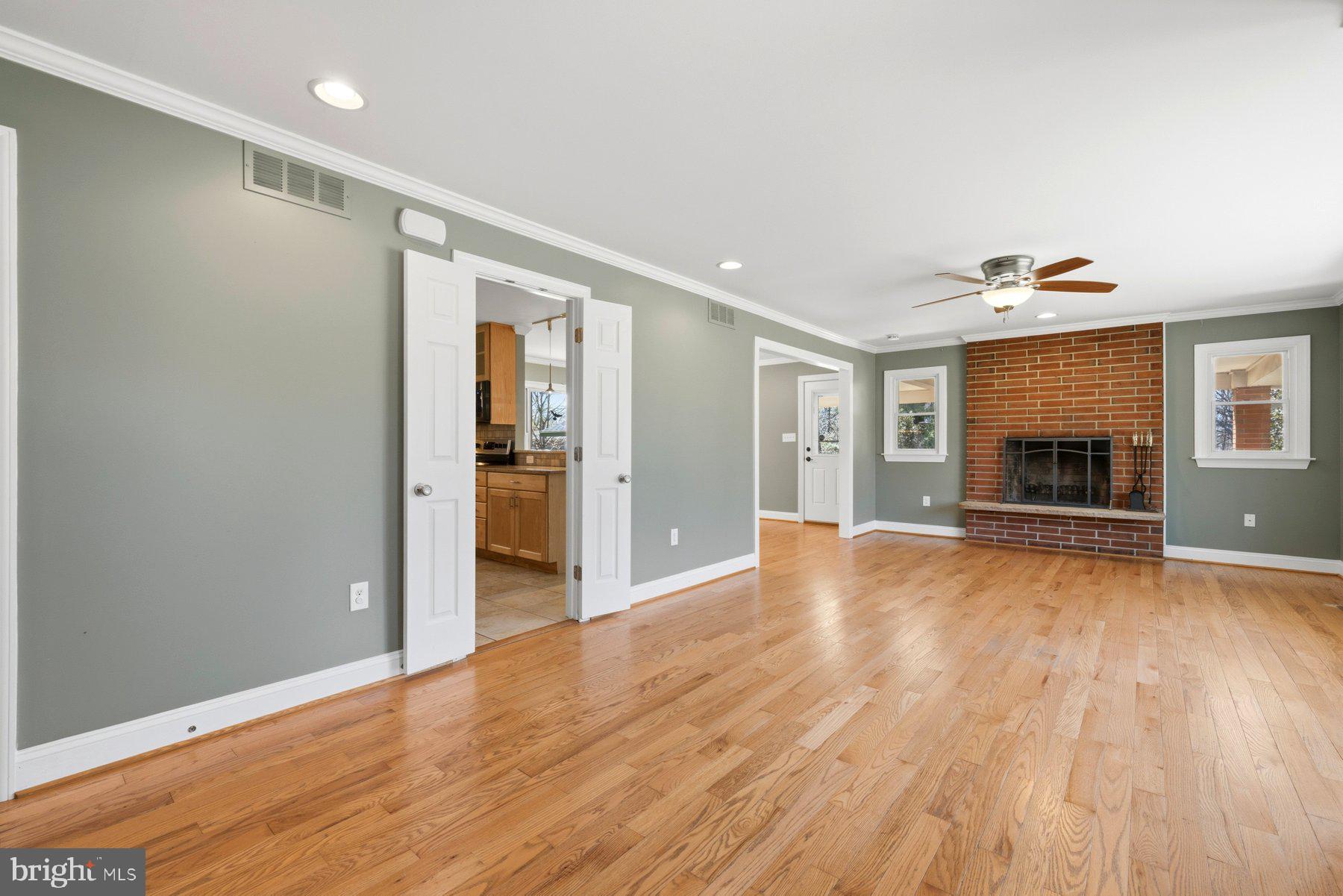 WILTON FARM ACRES - Residential