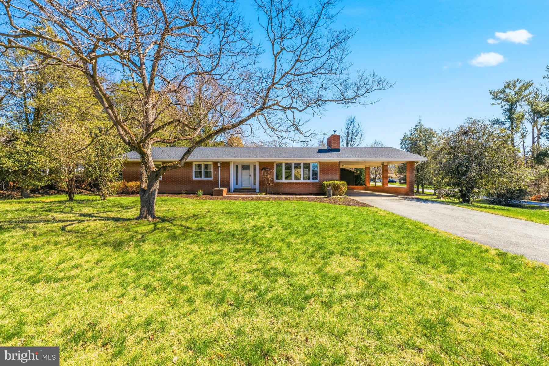 WILTON FARM ACRES - Residential