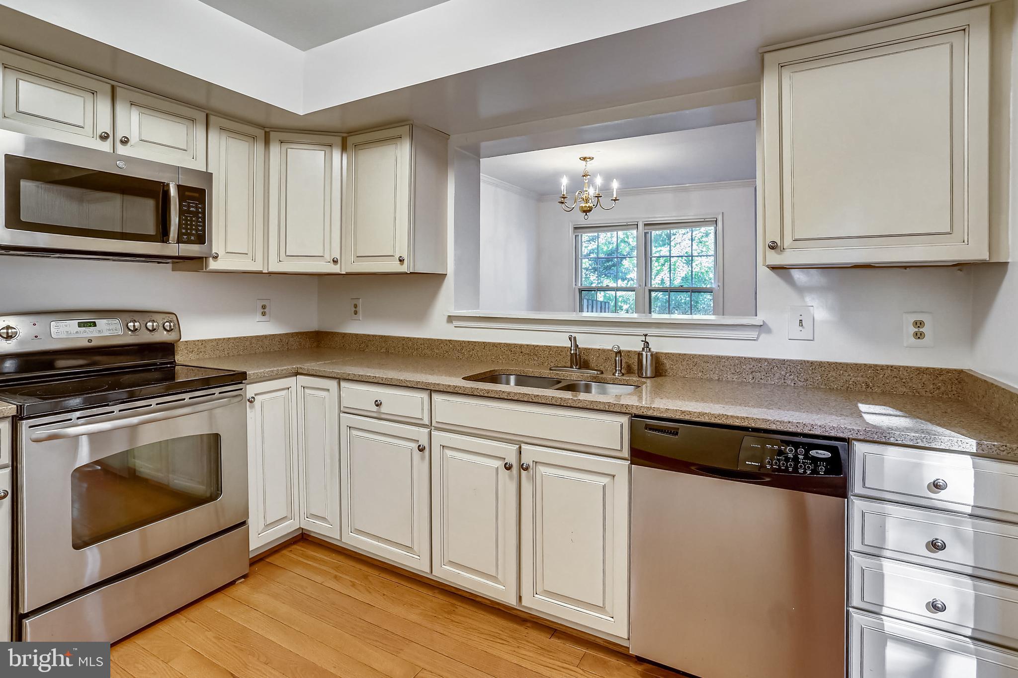 BELLE HAVEN ON THE GREEN - Residential Lease