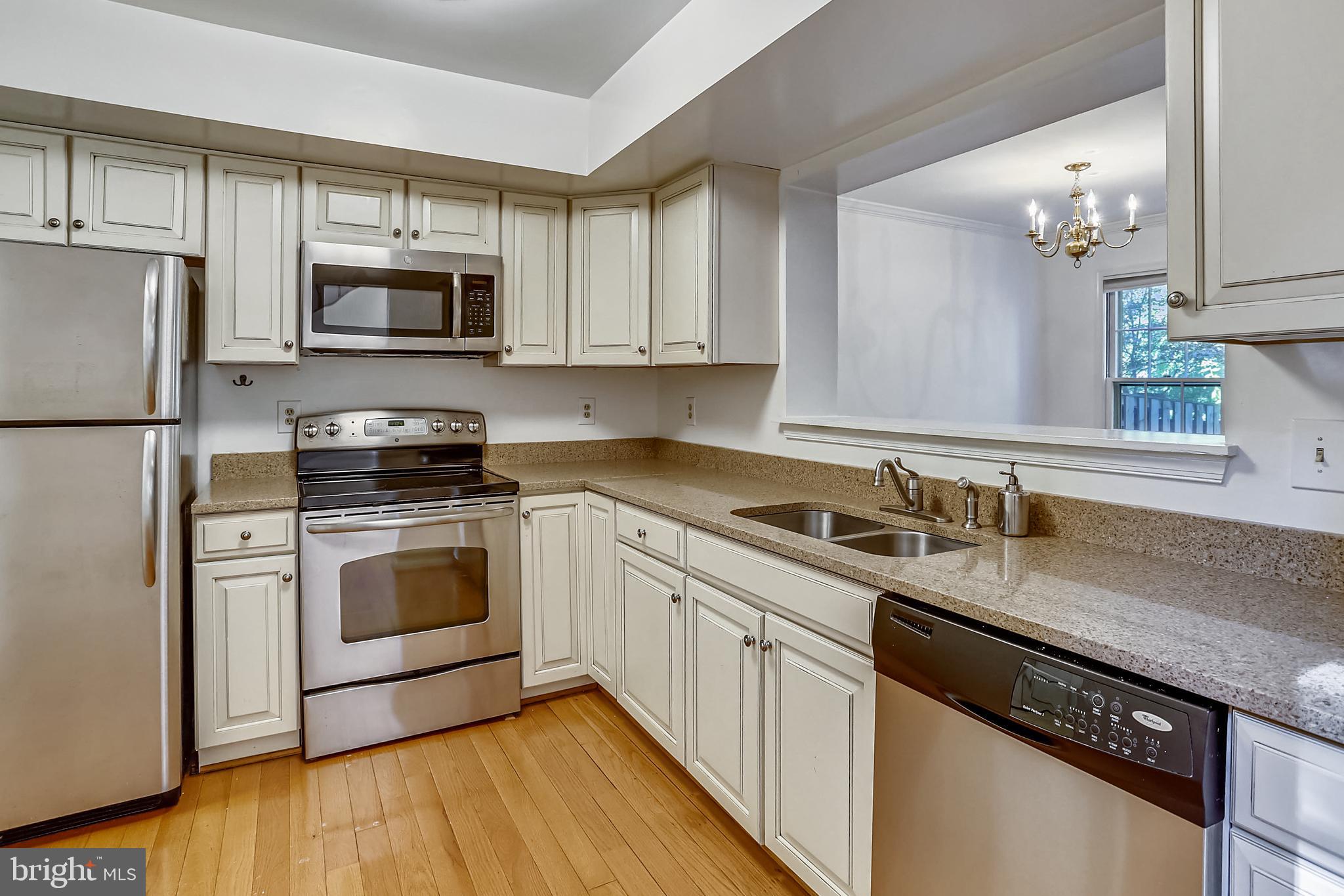BELLE HAVEN ON THE GREEN - Residential Lease