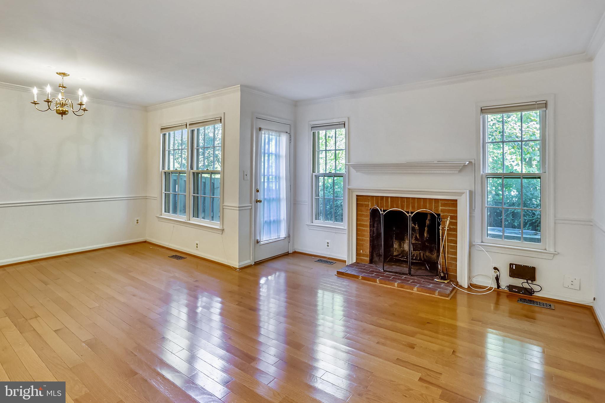 BELLE HAVEN ON THE GREEN - Residential Lease