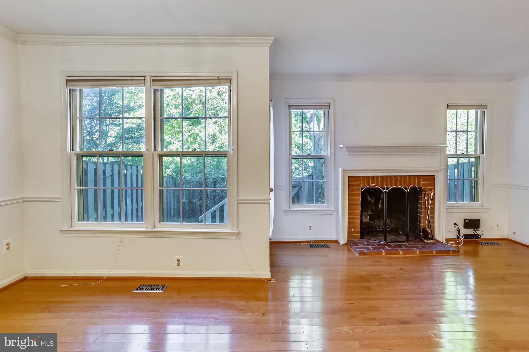 BELLE HAVEN ON THE GREEN - Residential Lease
