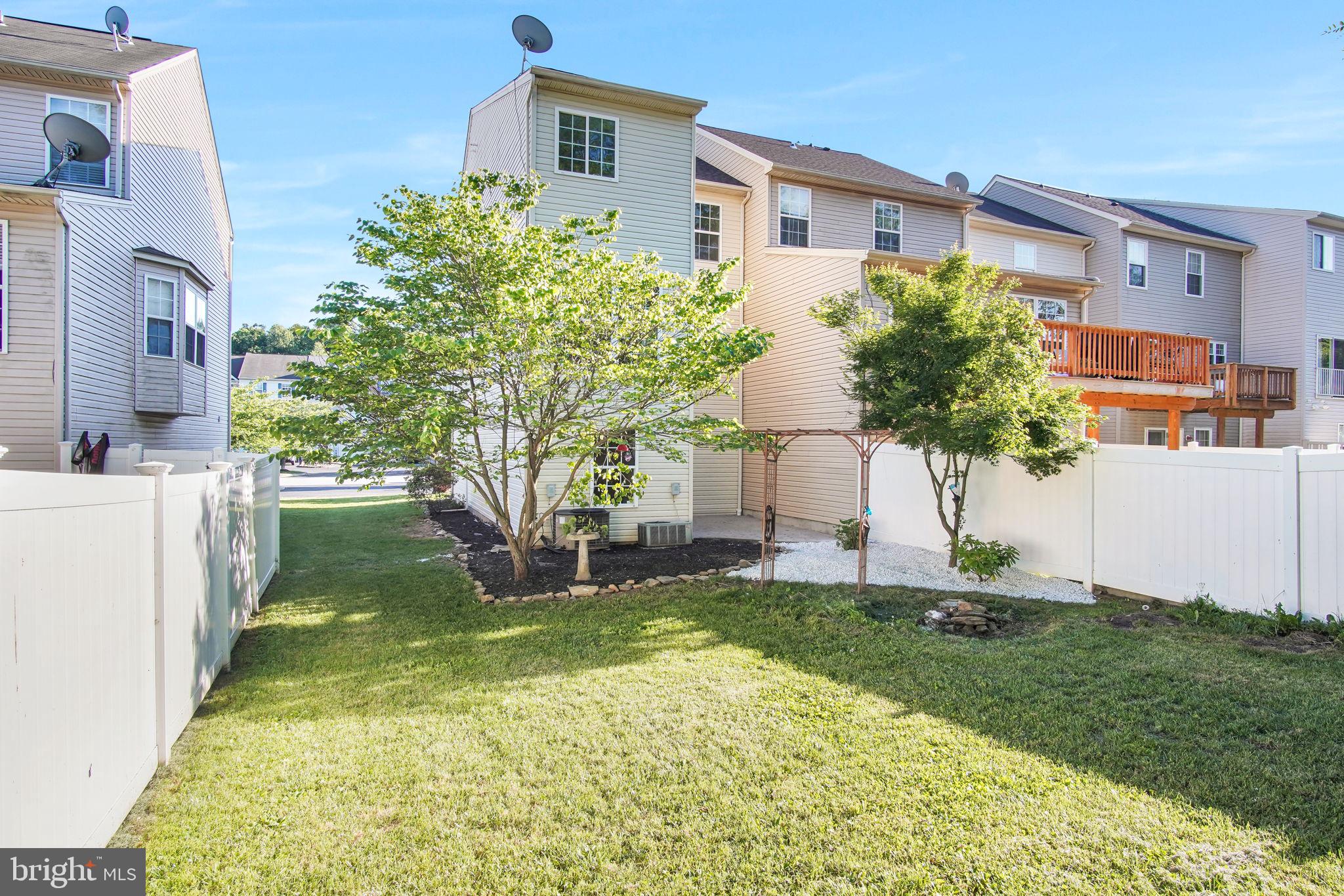 260 COUNTRY RIDGE DRIVE