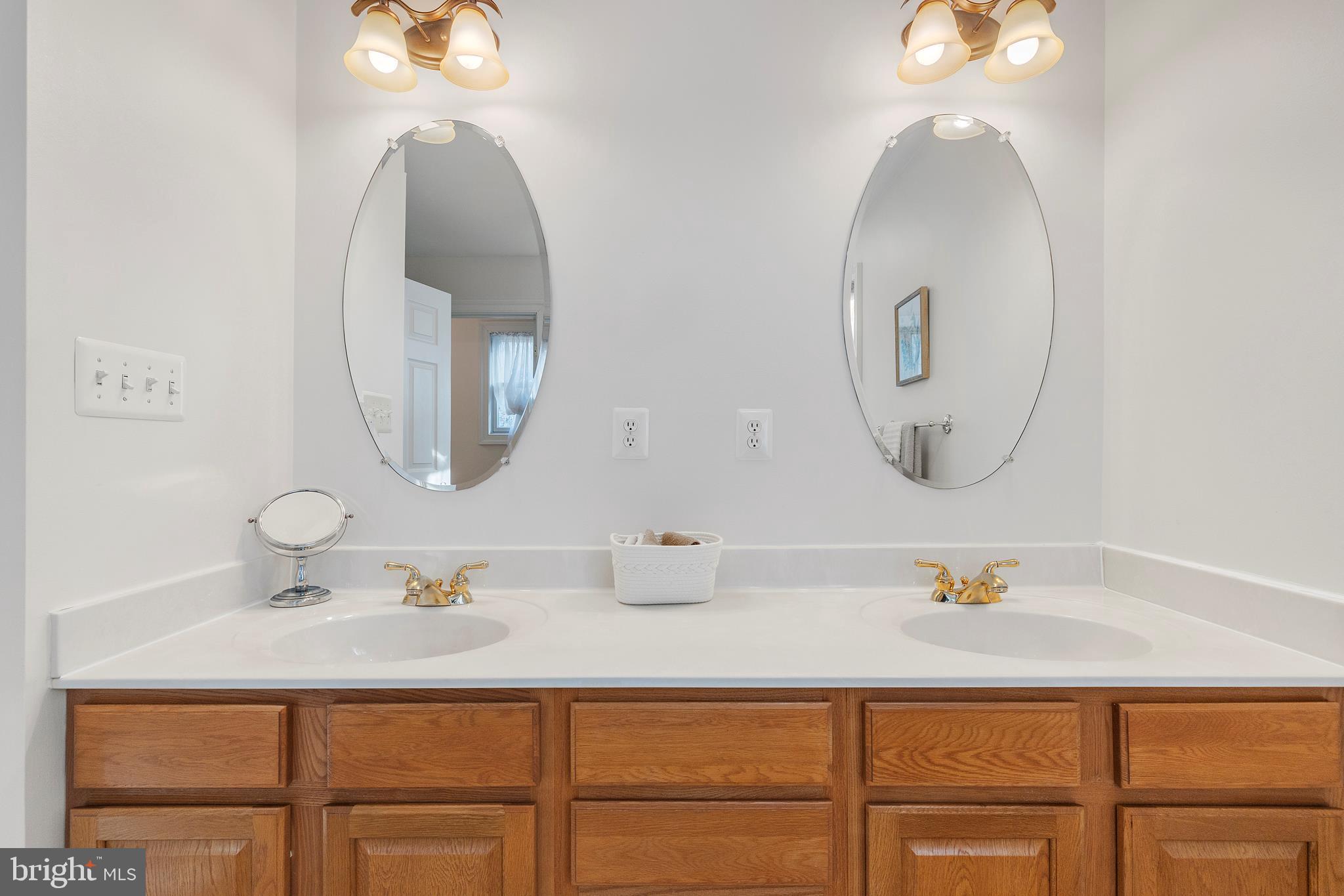 LINTHICUM HEIGHTS - Residential