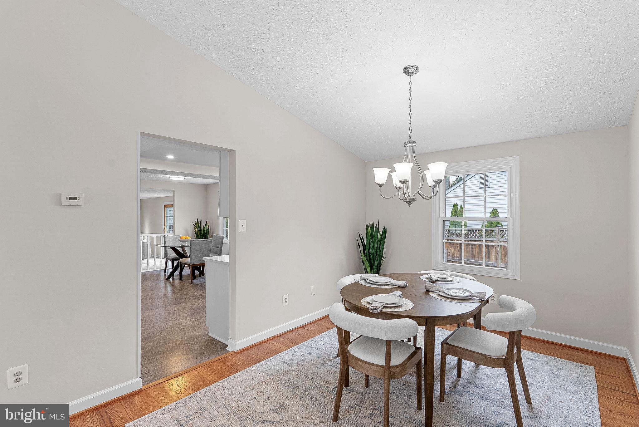 LONGWOOD KNOLLS - Residential