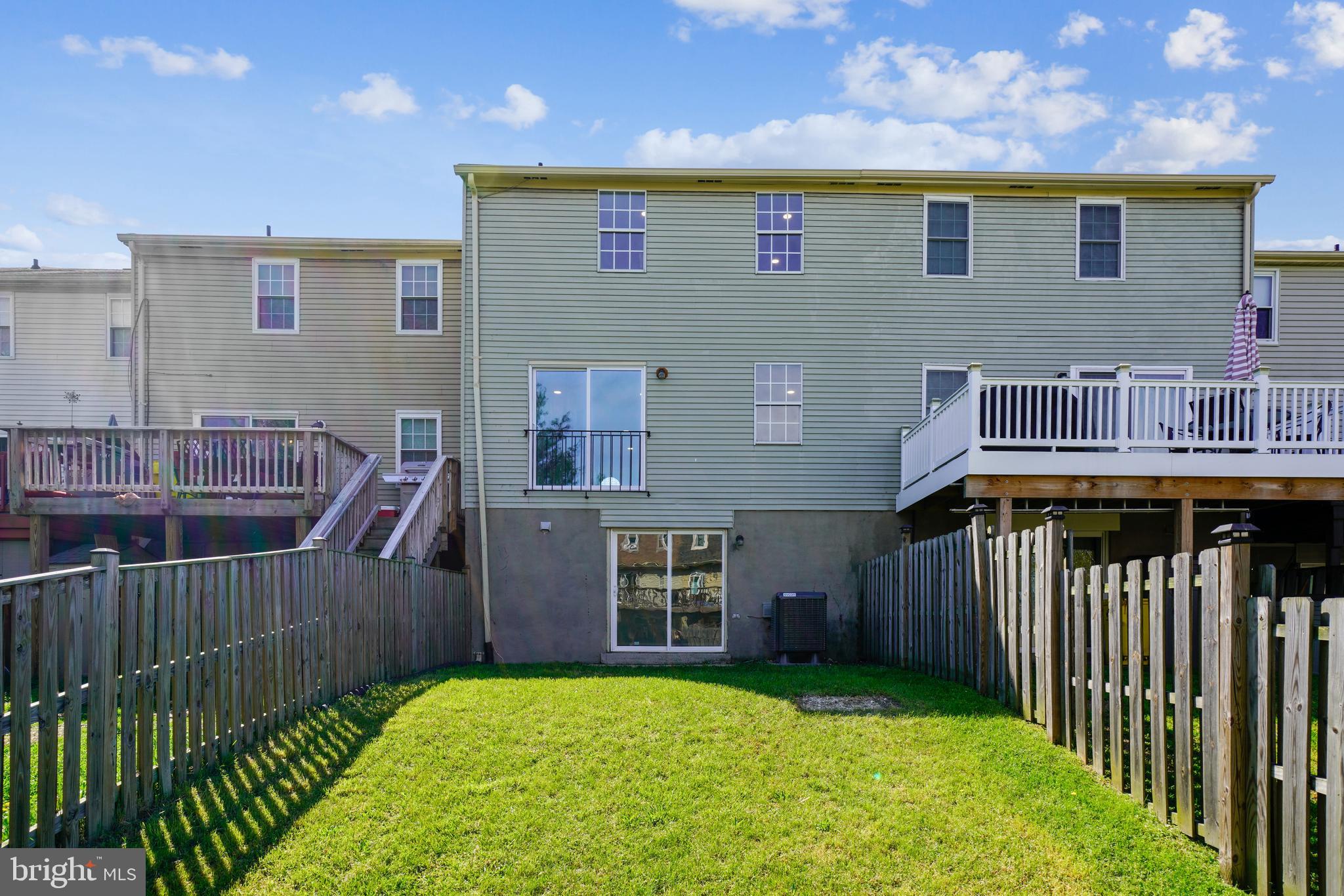 ELIZABETHS LANDING - Residential