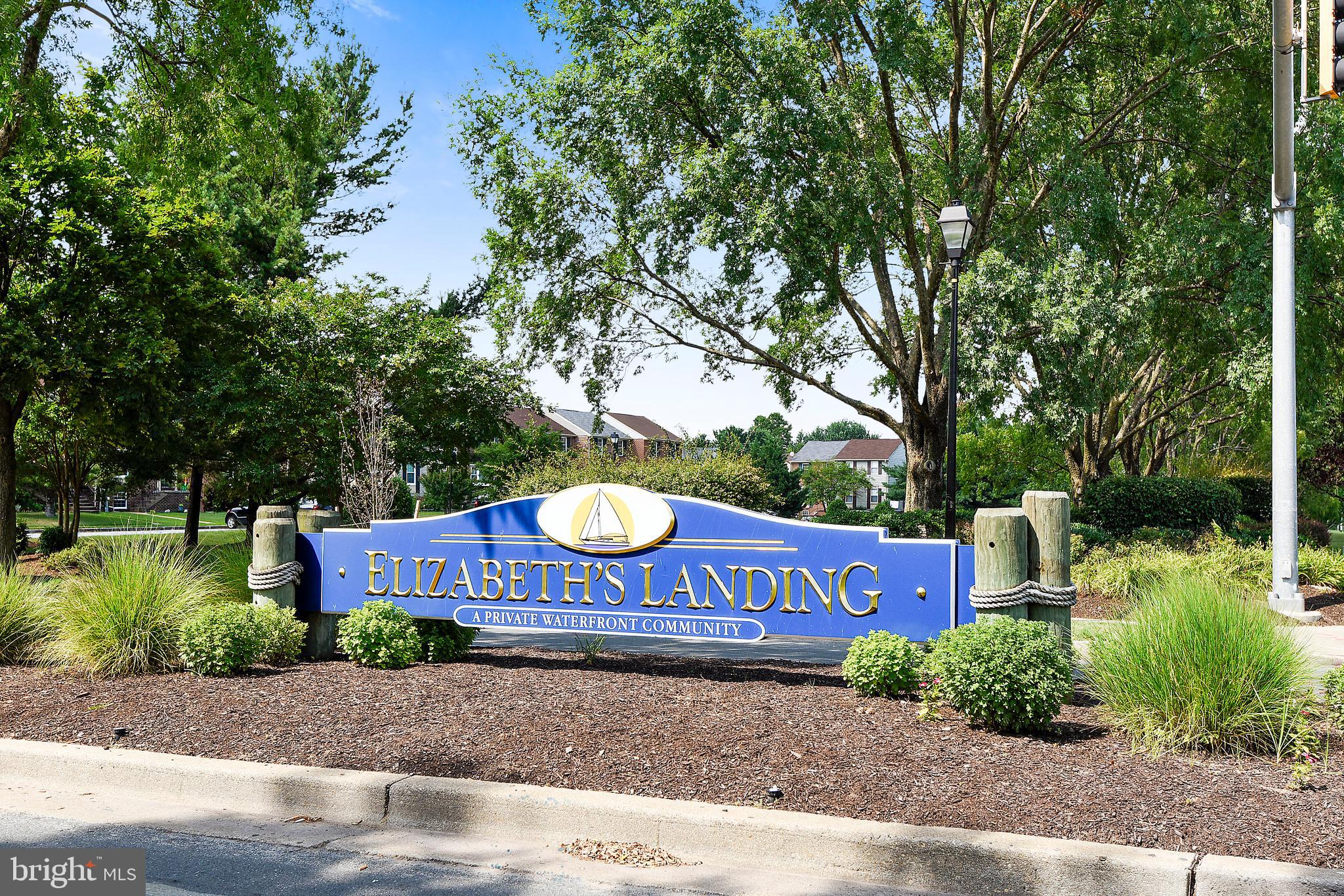 ELIZABETHS LANDING - Residential