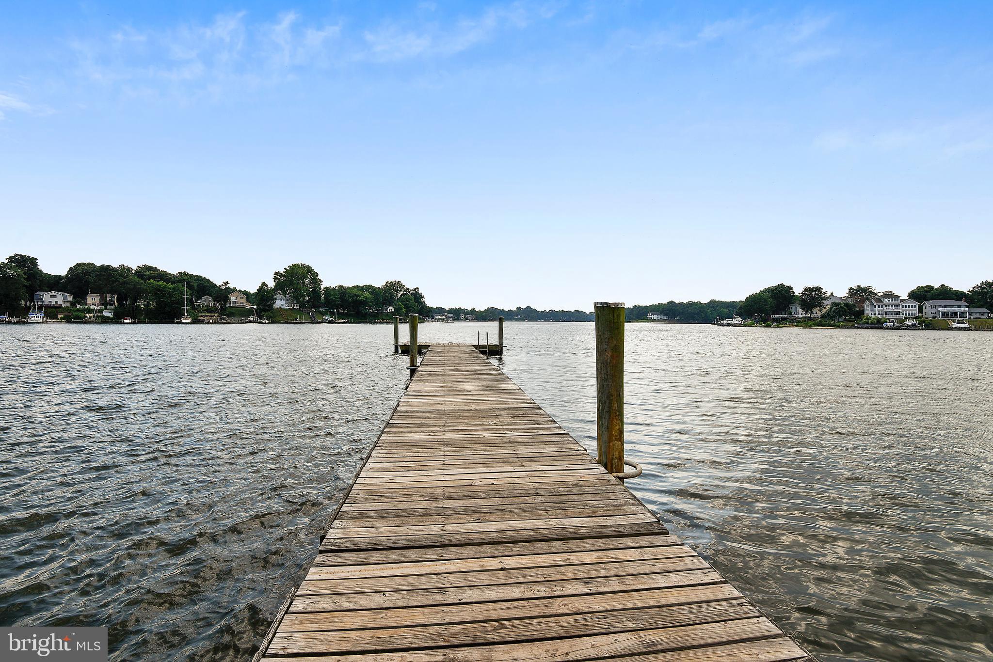 ELIZABETHS LANDING - Residential