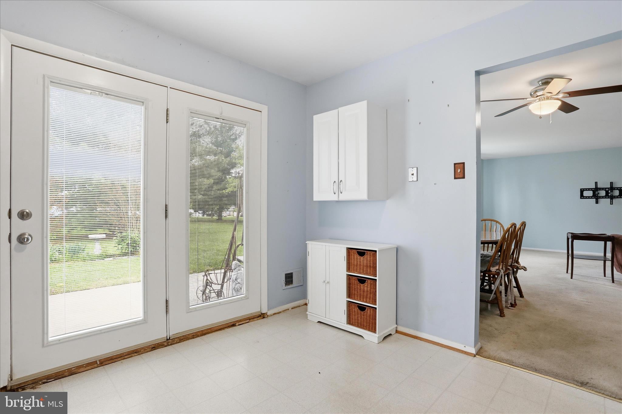 CRESTWOOD VILLAGE - Residential