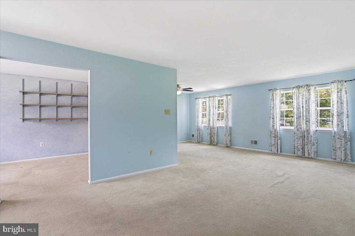 CRESTWOOD VILLAGE - Residential