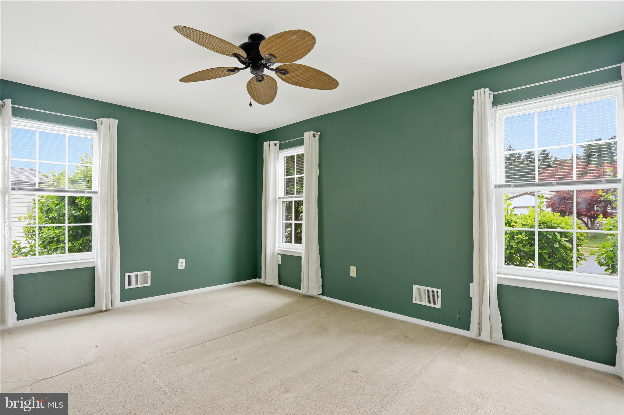 CRESTWOOD VILLAGE - Residential