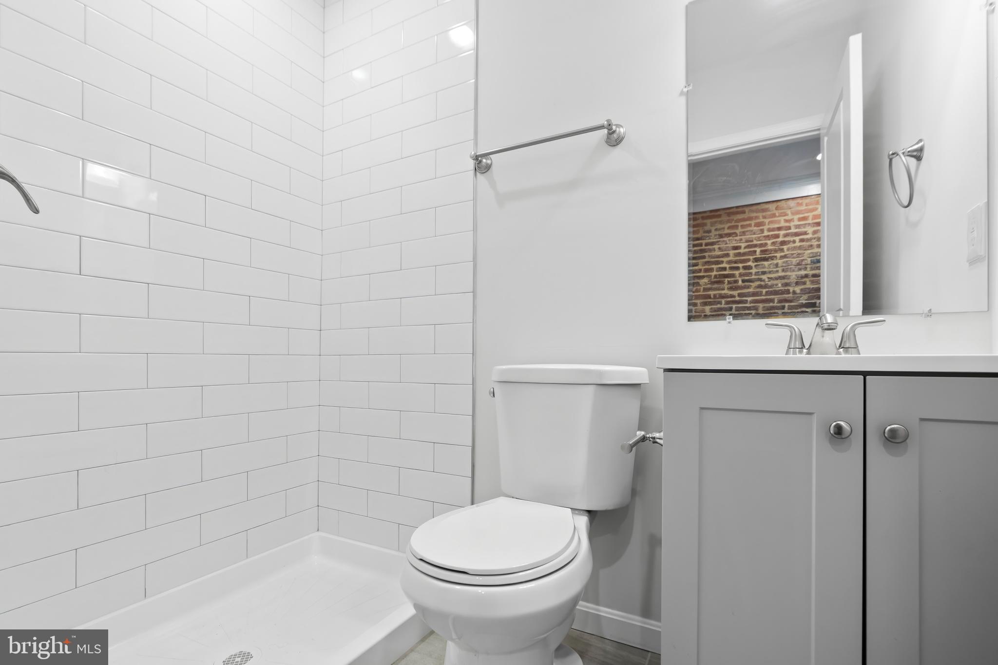 REMINGTON HISTORIC DISTRICT - Residential Lease