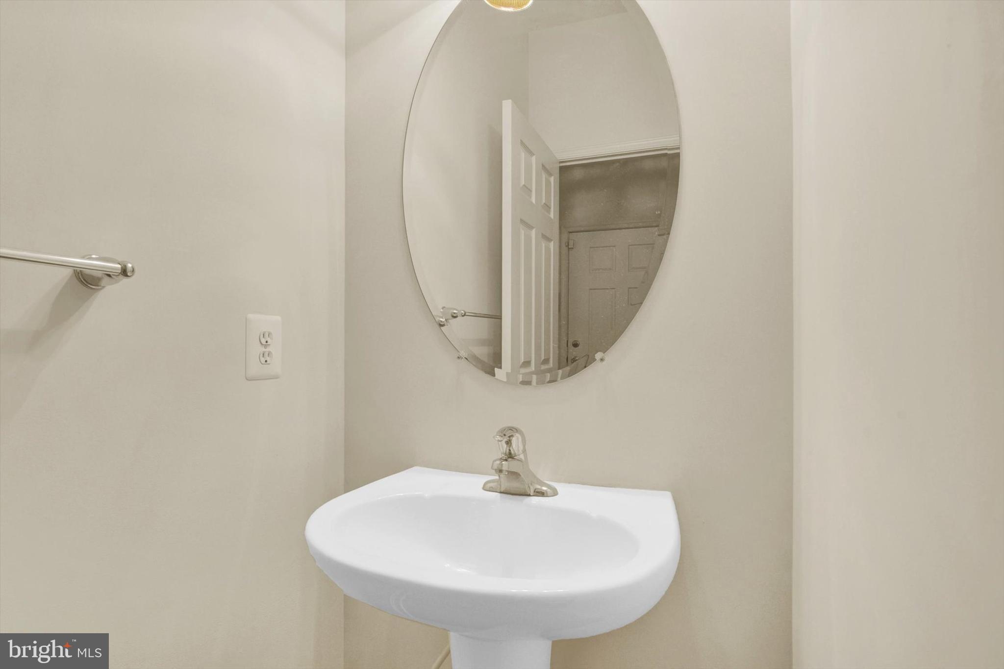 AUTUMN RUN - Residential Lease