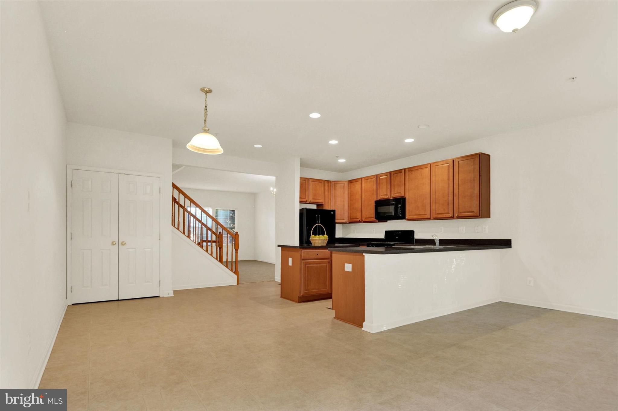 AUTUMN RUN - Residential Lease