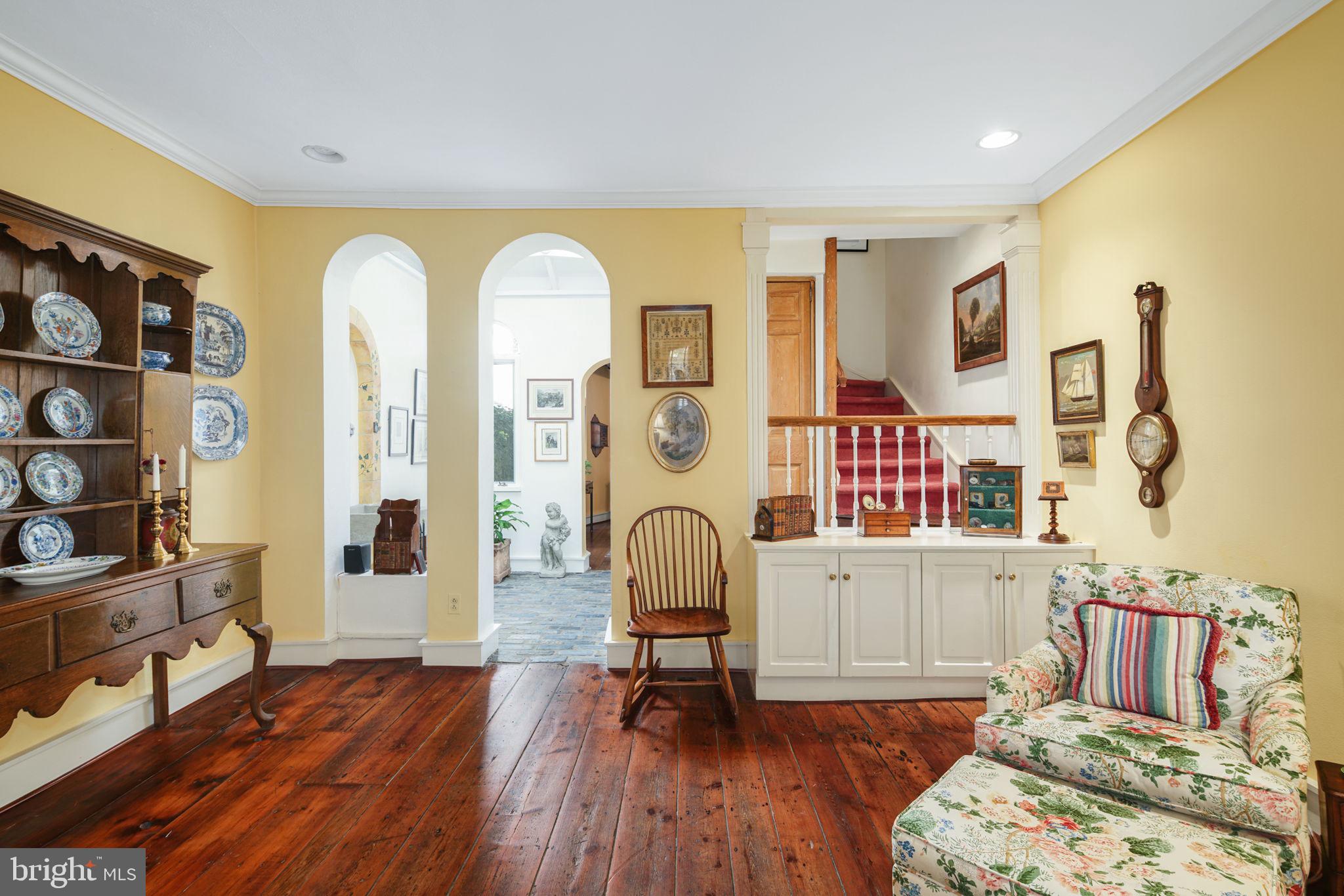 SOCIETY HILL - Residential