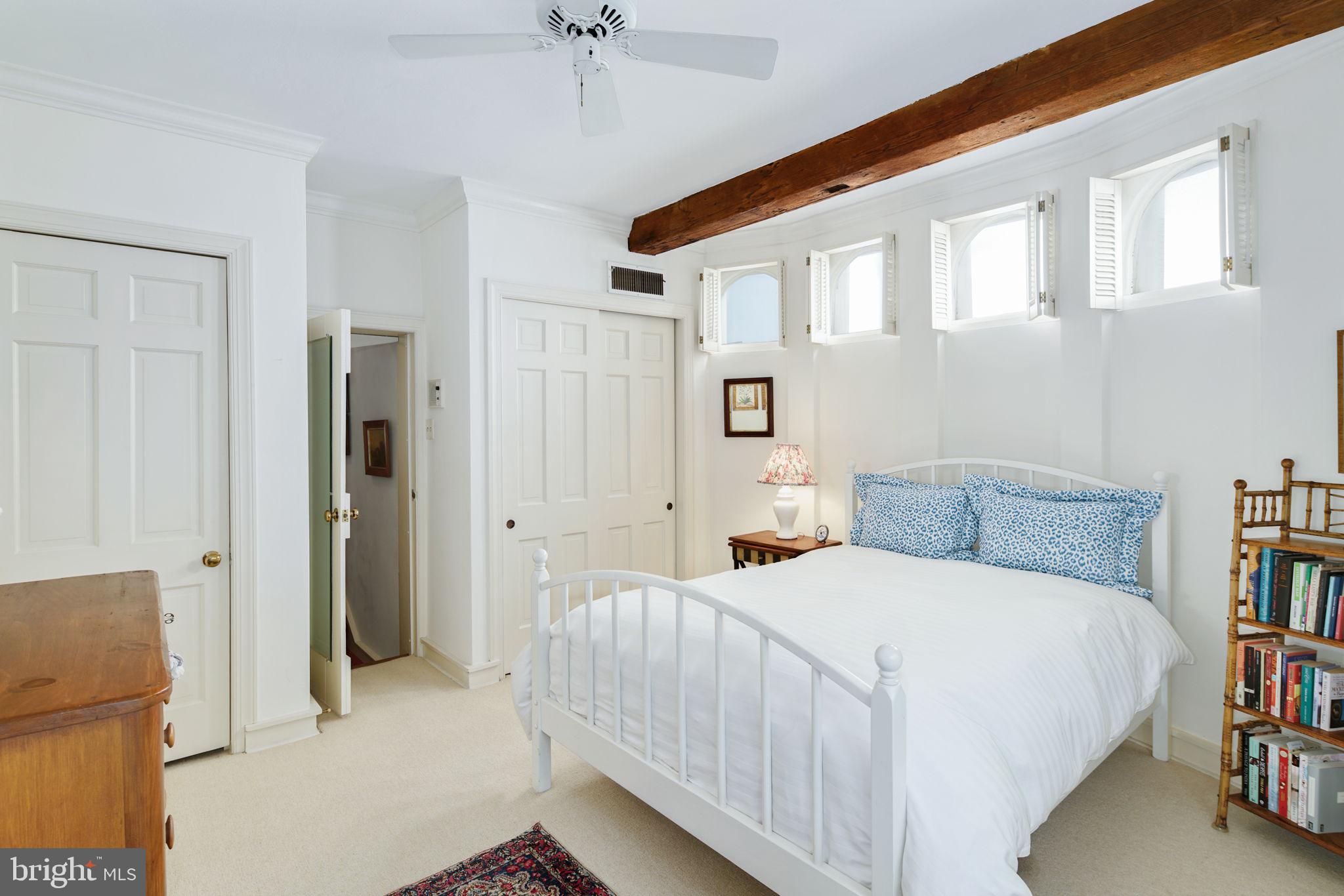 SOCIETY HILL - Residential