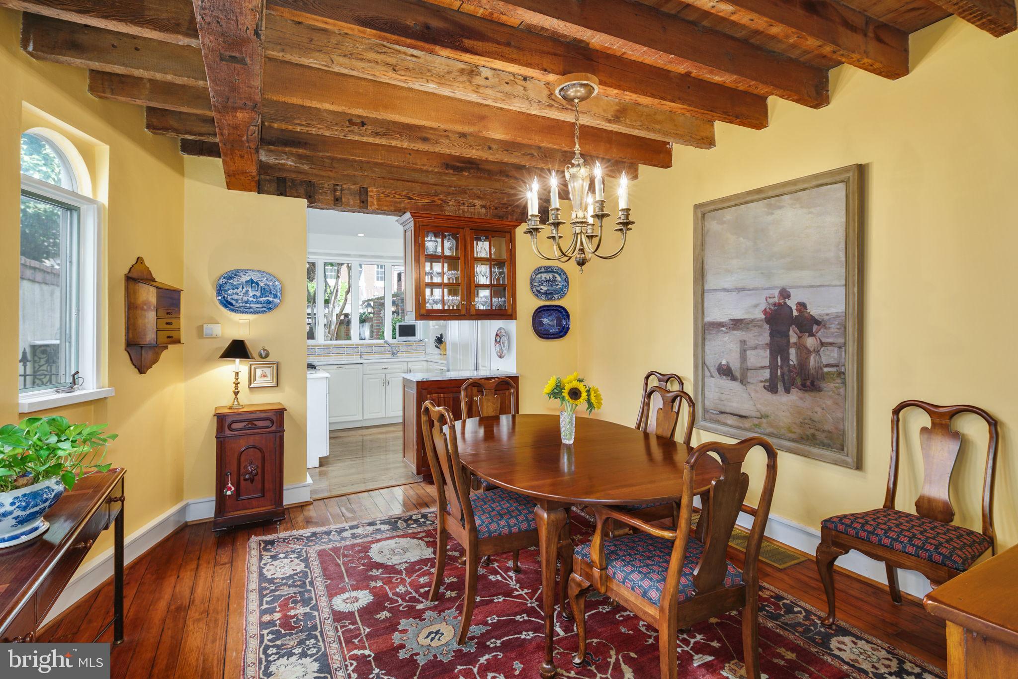 SOCIETY HILL - Residential