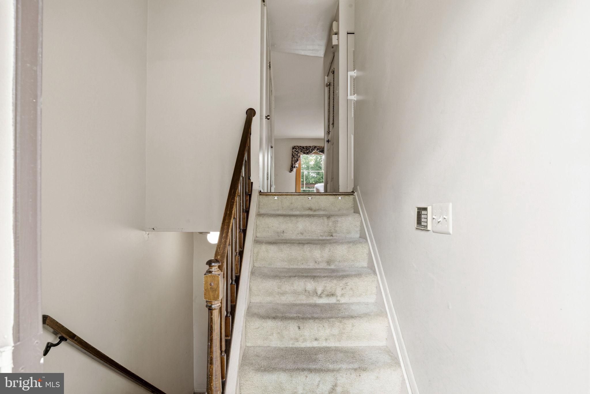 28 VALLEY CROSSING CIRCLE
