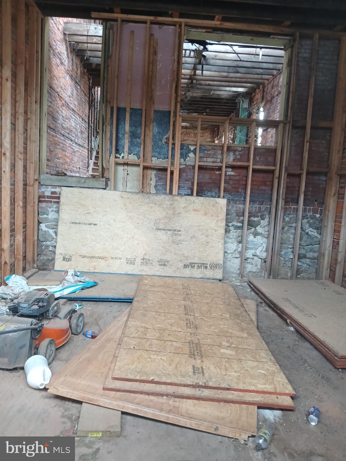 CHESTER CITY - Residential