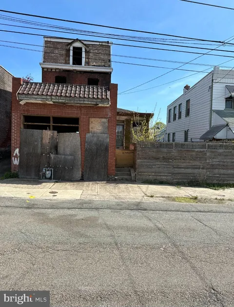 327 Pennell St Alley, Chester, PA 19013 - MLS#: PADE2088532