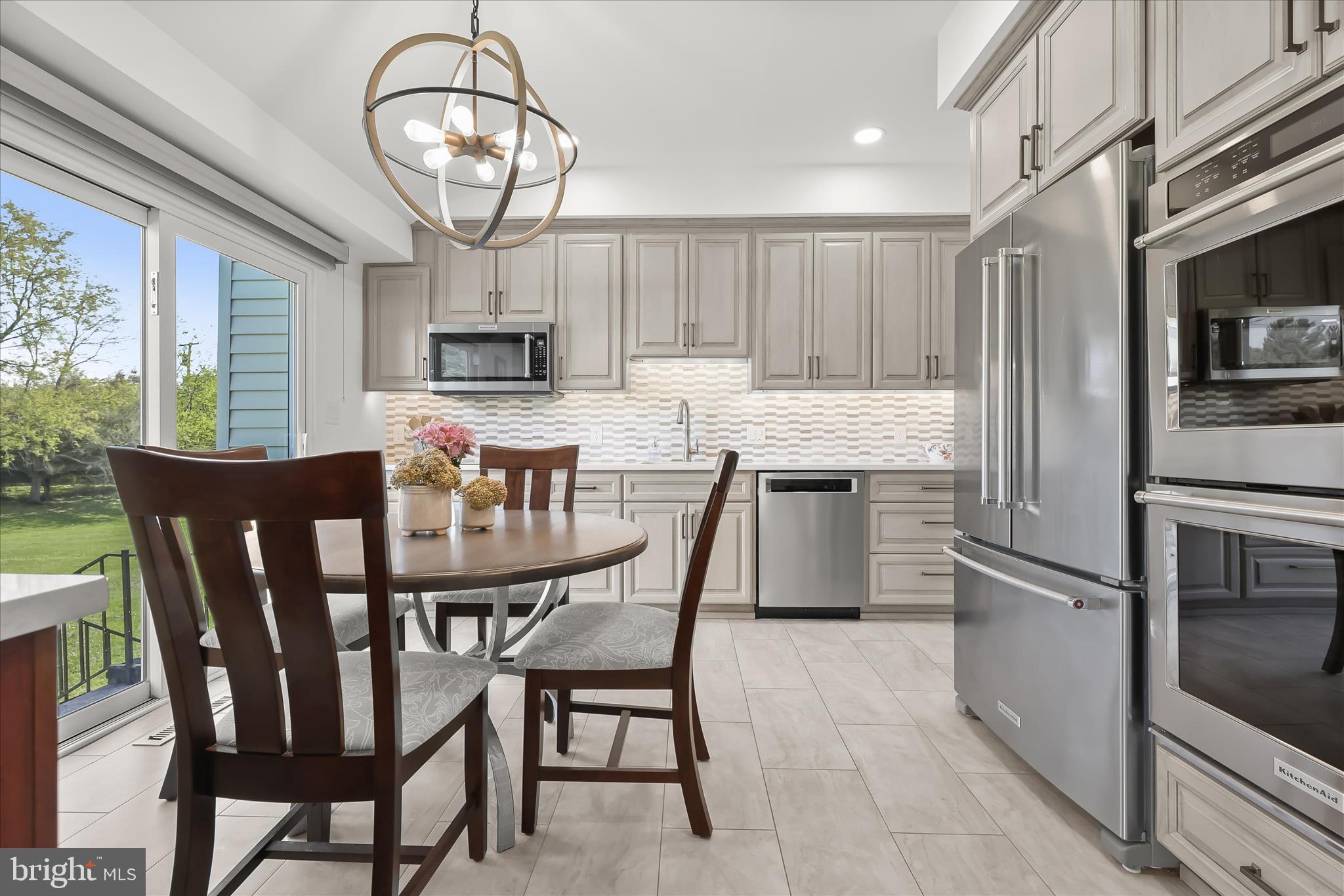 STEVENSON - Residential