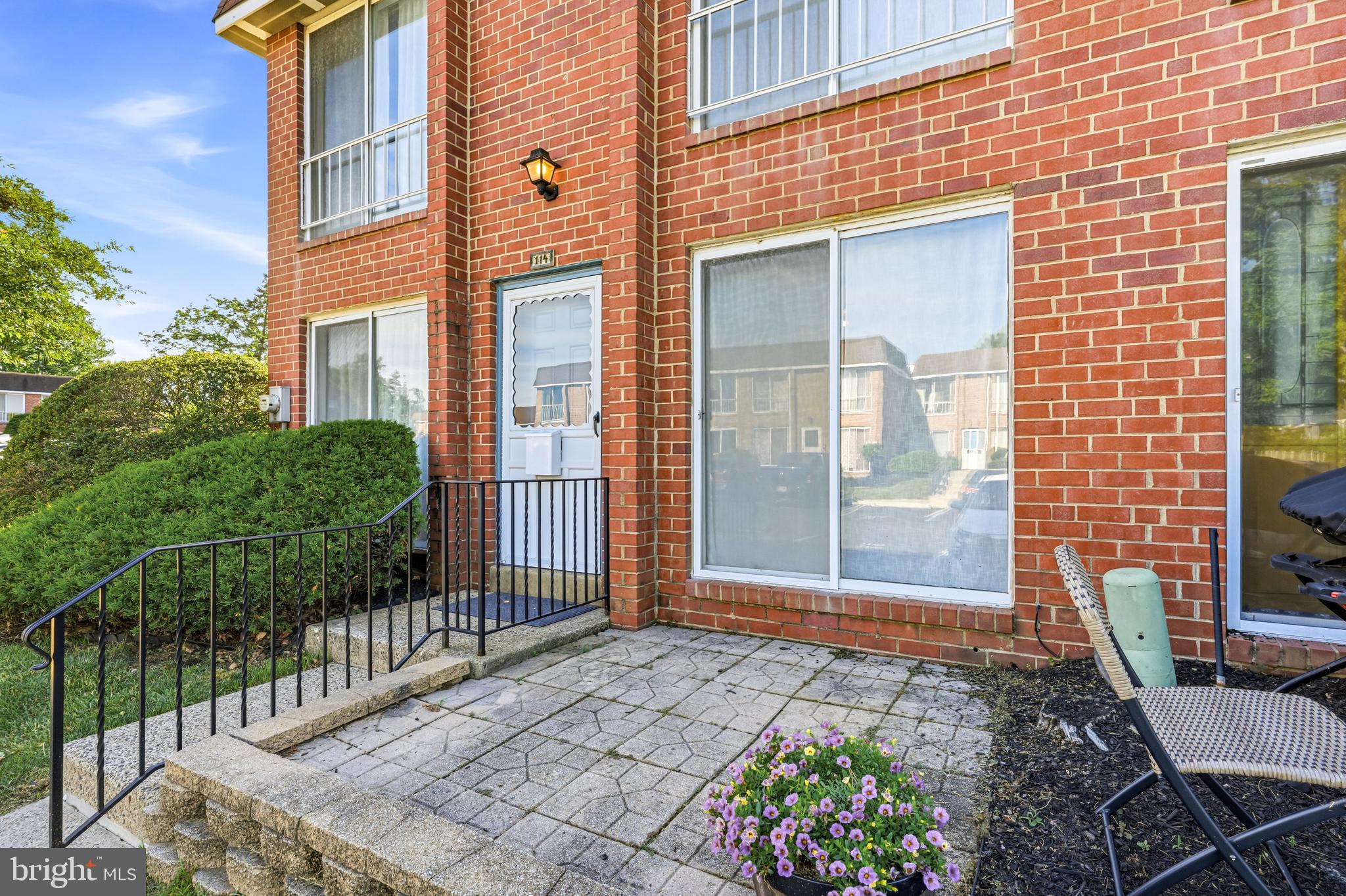 YORKTOWN - Residential