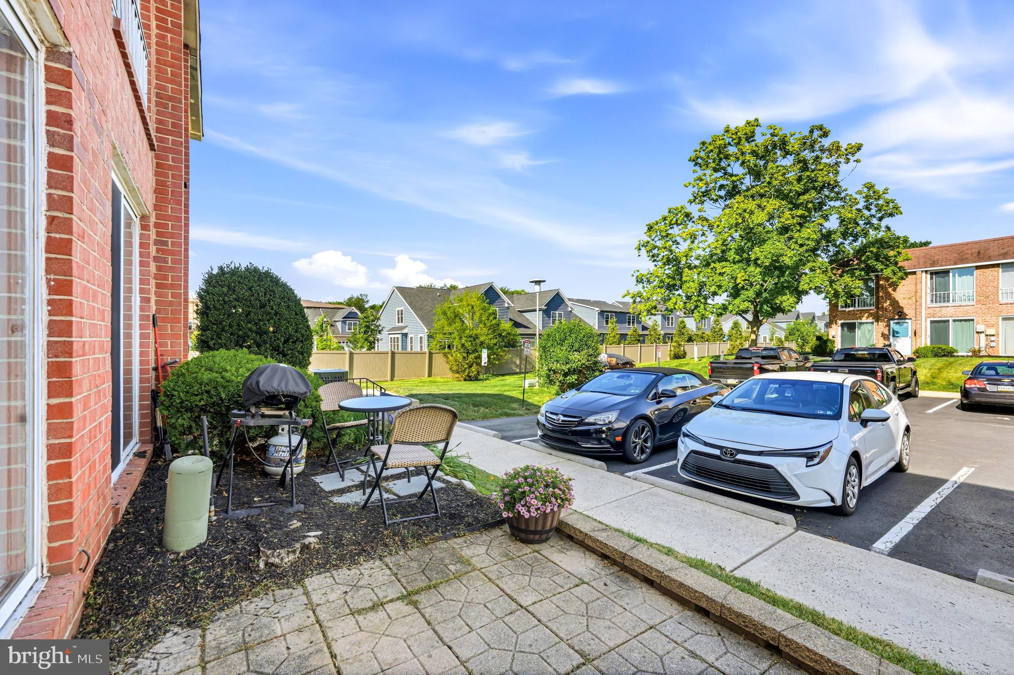YORKTOWN - Residential